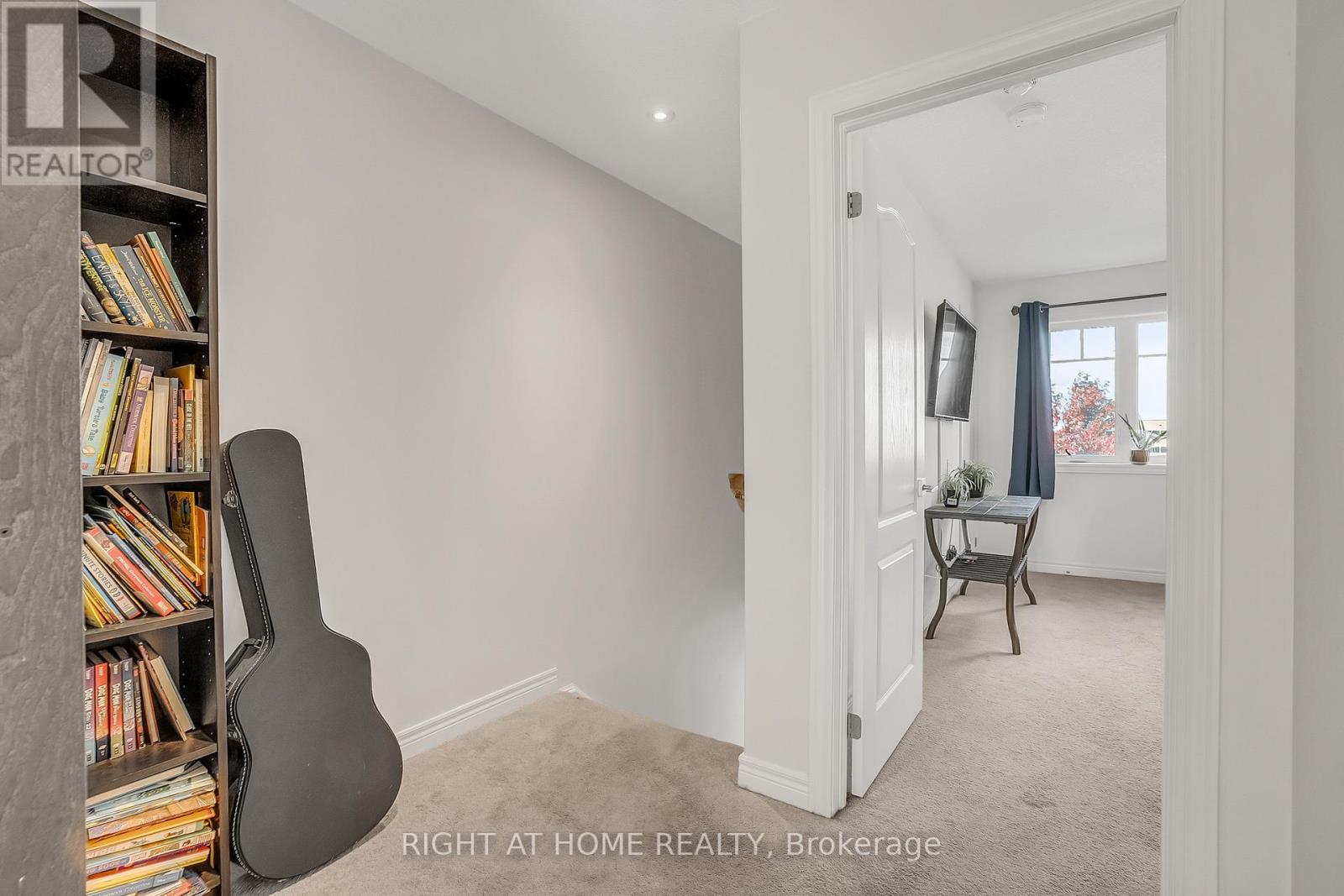 88 Winterton Court N, Orangeville, Ontario  L9W 6Z7 - Photo 17 - W12920576