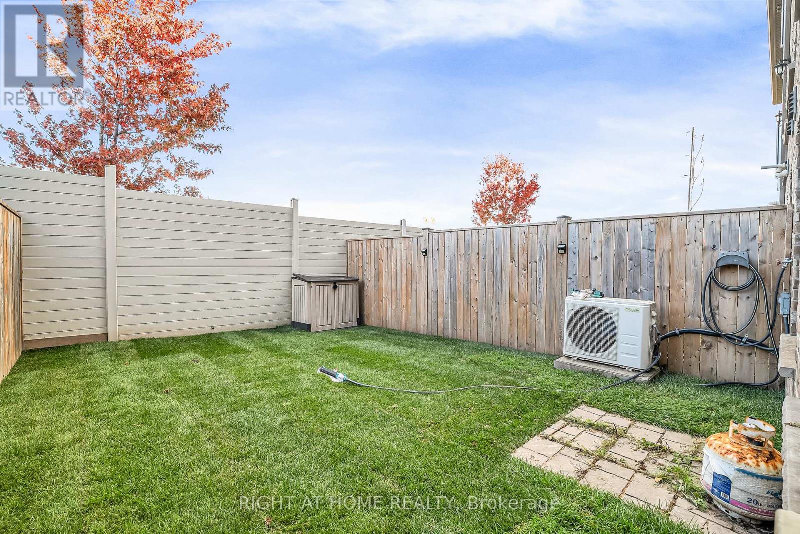 88 Winterton Court N, Orangeville, Ontario  L9W 6Z7 - Photo 36 - W12920576