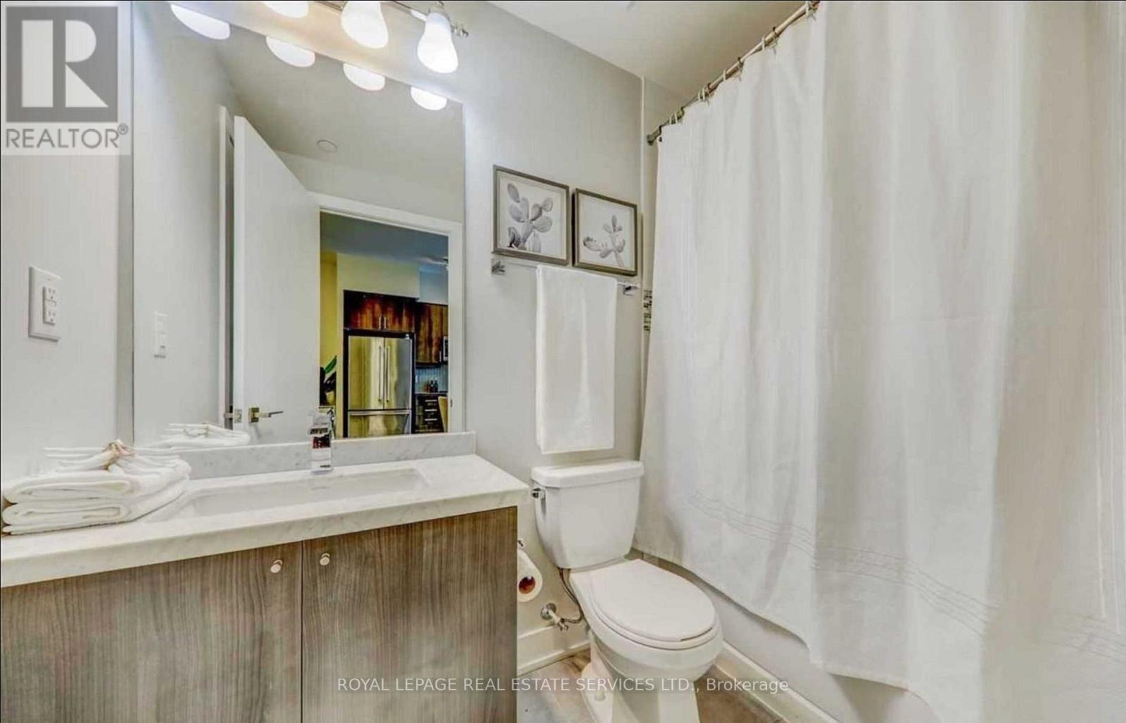 Lph11 - 4011 Brickstone Mews, Mississauga, Ontario  L5B 0J7 - Photo 16 - W12920578