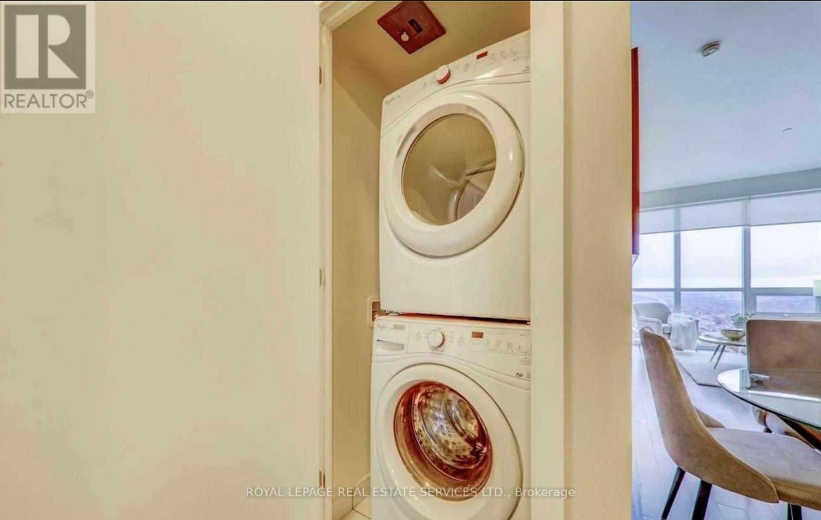 Lph11 - 4011 Brickstone Mews, Mississauga, Ontario  L5B 0J7 - Photo 17 - W12920578