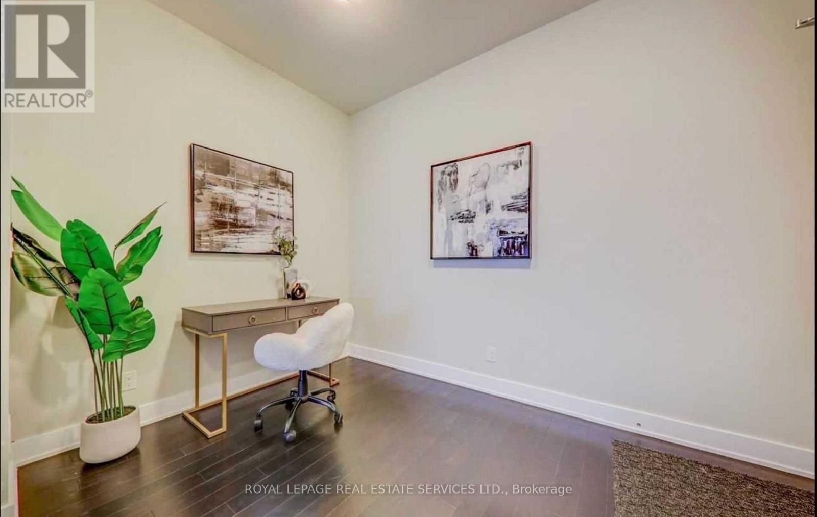 Lph11 - 4011 Brickstone Mews, Mississauga, Ontario  L5B 0J7 - Photo 6 - W12920578