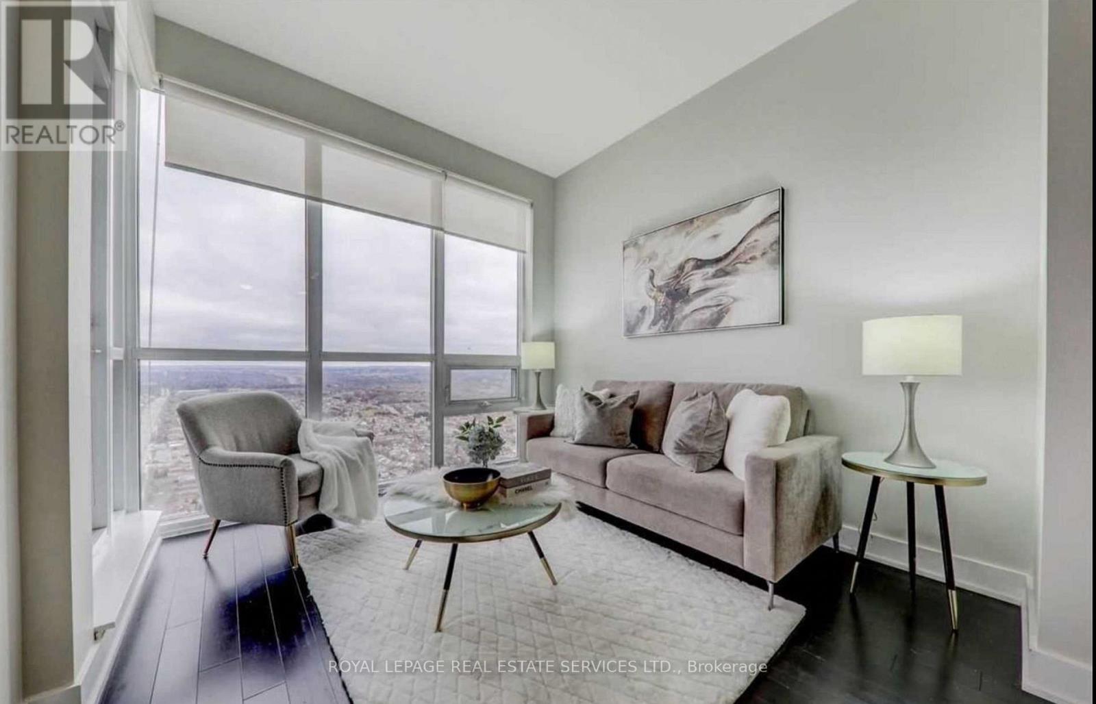 Lph11 - 4011 Brickstone Mews, Mississauga, Ontario  L5B 0J7 - Photo 8 - W12920578