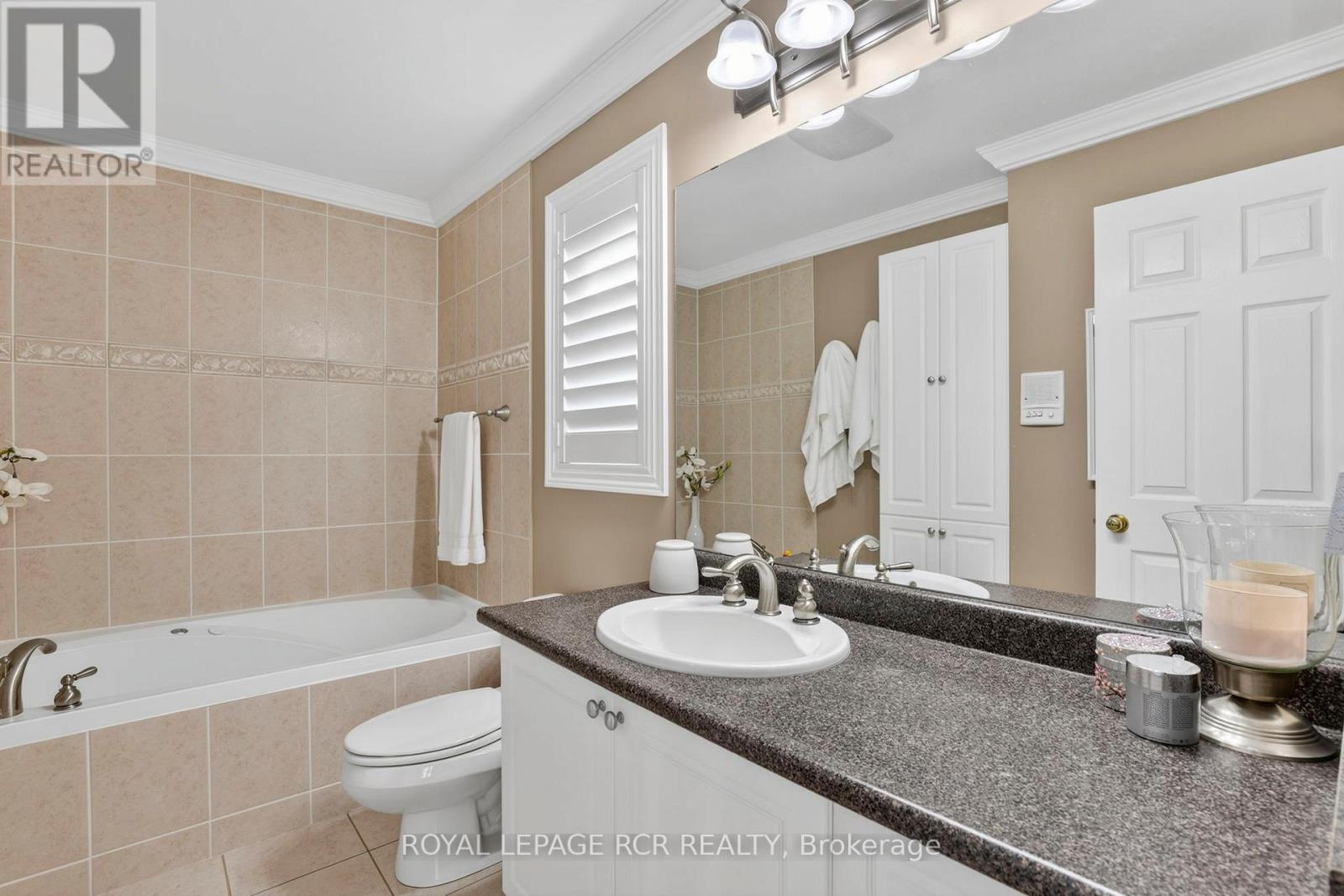 26 Nailsworth Crescent, Caledon, Ontario  L7C 1R3 - Photo 12 - W12920582