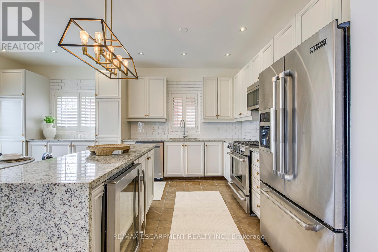 4200 Fuller Crescent, Burlington, Ontario  L7M 0M5 - Photo 13 - W12920604