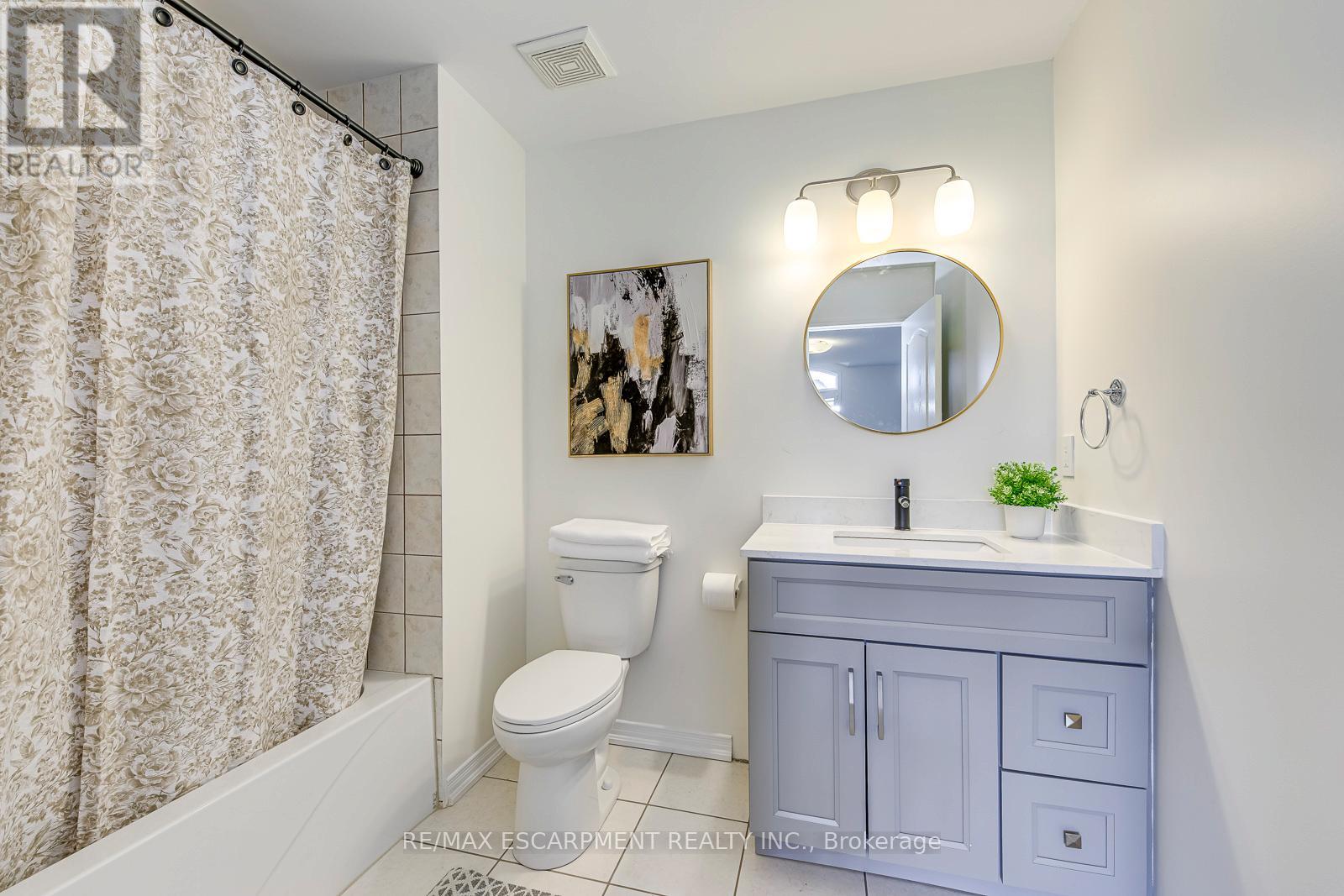 4200 Fuller Crescent, Burlington, Ontario  L7M 0M5 - Photo 27 - W12920604