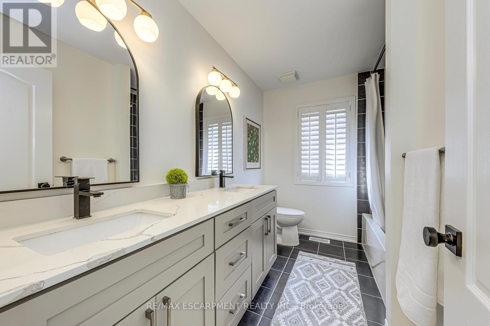 4200 Fuller Crescent, Burlington, Ontario  L7M 0M5 - Photo 29 - W12920604