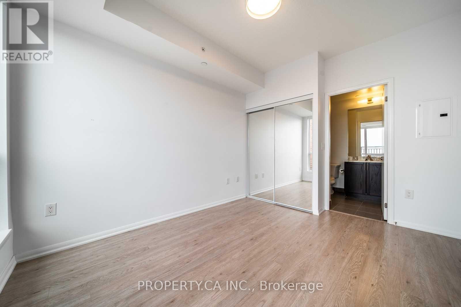 2802 - 830 Lawrence Avenue W, Toronto, Ontario  M6A 1C3 - Photo 7 - W12920634