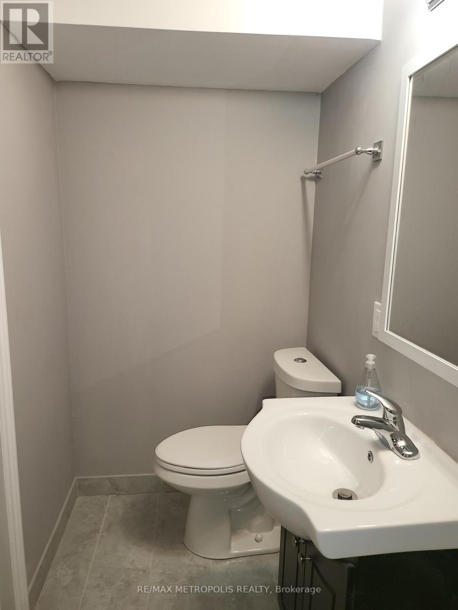 Basement - 3682 Indigo Crescent, Mississauga, Ontario  L5N 7J1 - Photo 5 - W12920646