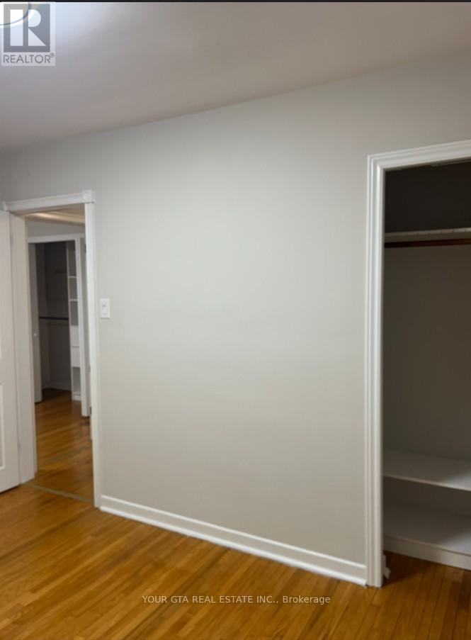 Upper - 1867 Sandgate Crescent, Mississauga, Ontario  L5J 2E7 - Photo 20 - W12920654