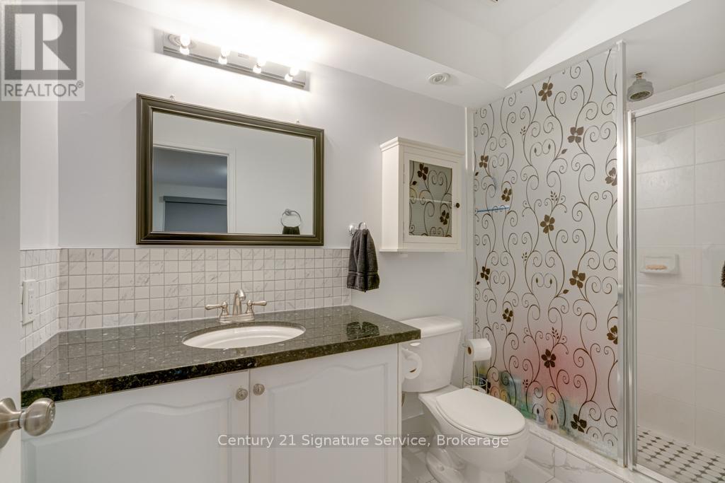 45 - 3175 Kirwin Avenue, Mississauga, Ontario  L5A 3M4 - Photo 16 - W12920656