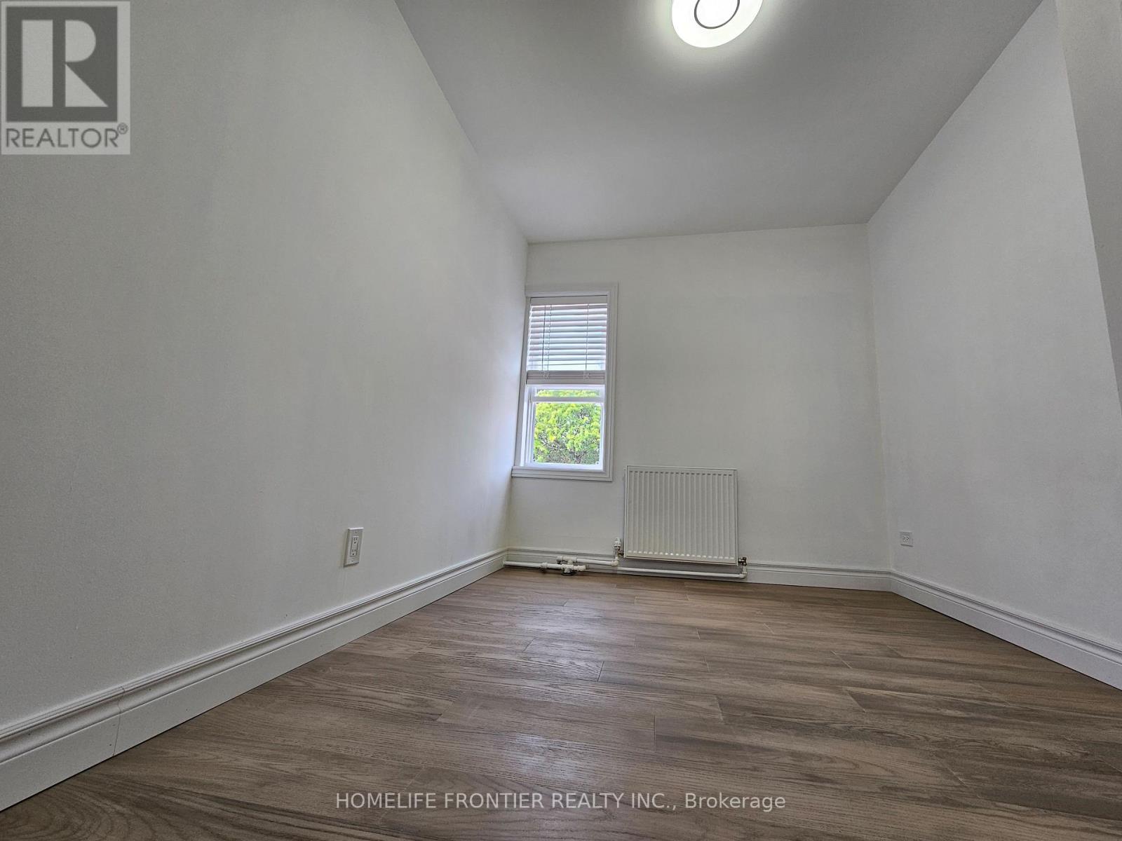 201 - 2685 Eglinton Avenue W, Toronto, Ontario  M6M 1T8 - Photo 8 - W12920690