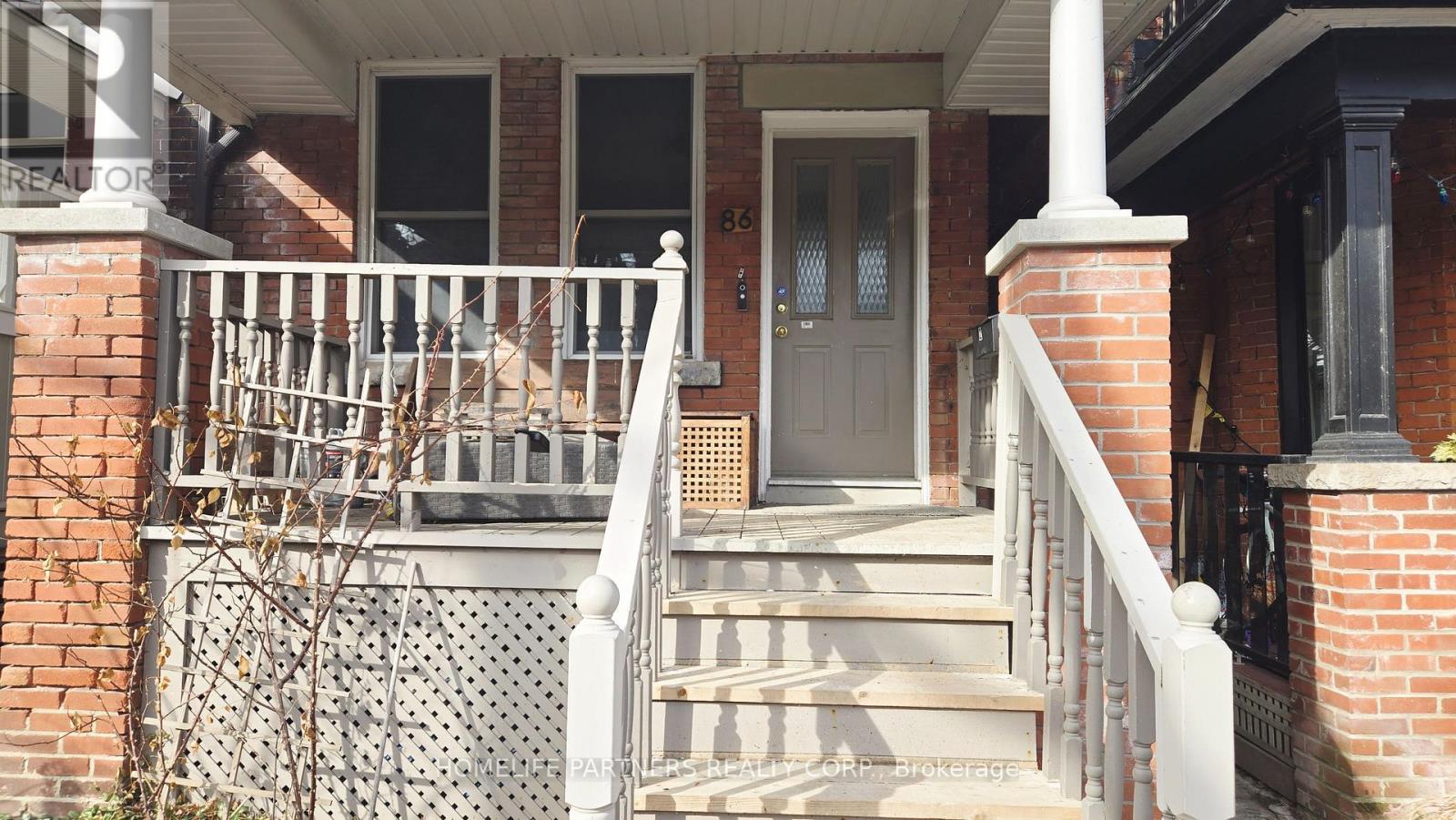 86 Macdonell Avenue, Toronto, Ontario  M6R 2A2 - Photo 25 - W12920692