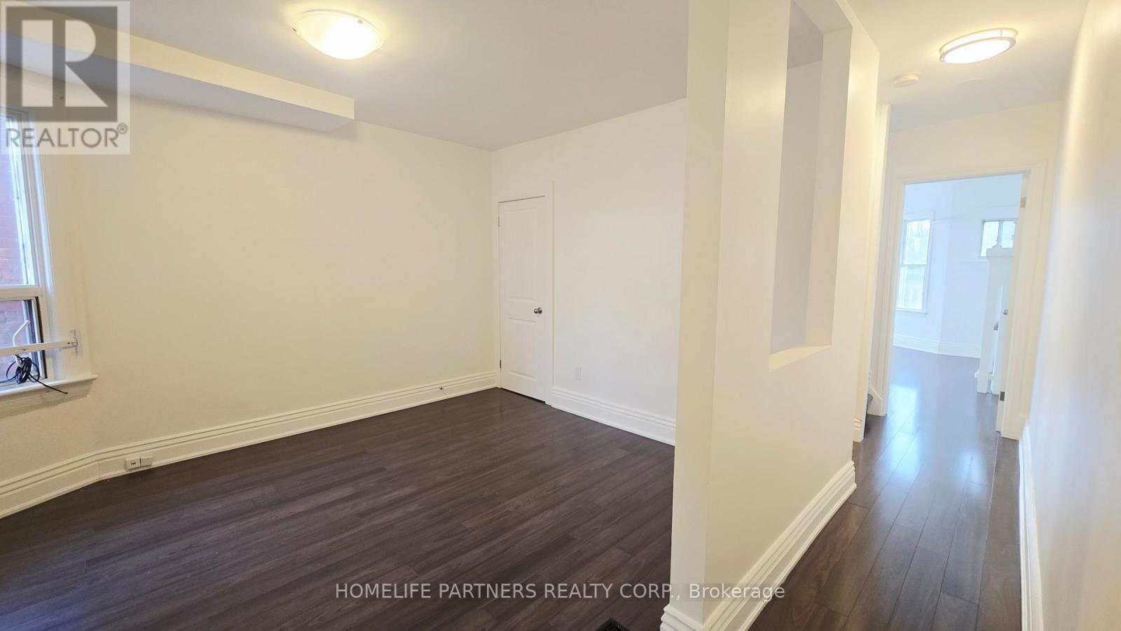 86 Macdonell Avenue, Toronto, Ontario  M6R 2A2 - Photo 6 - W12920692