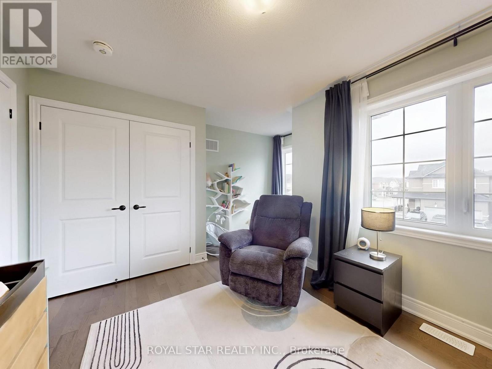 20 Walworth Street, Halton Hills, Ontario  L7G 0N5 - Photo 31 - W12920698