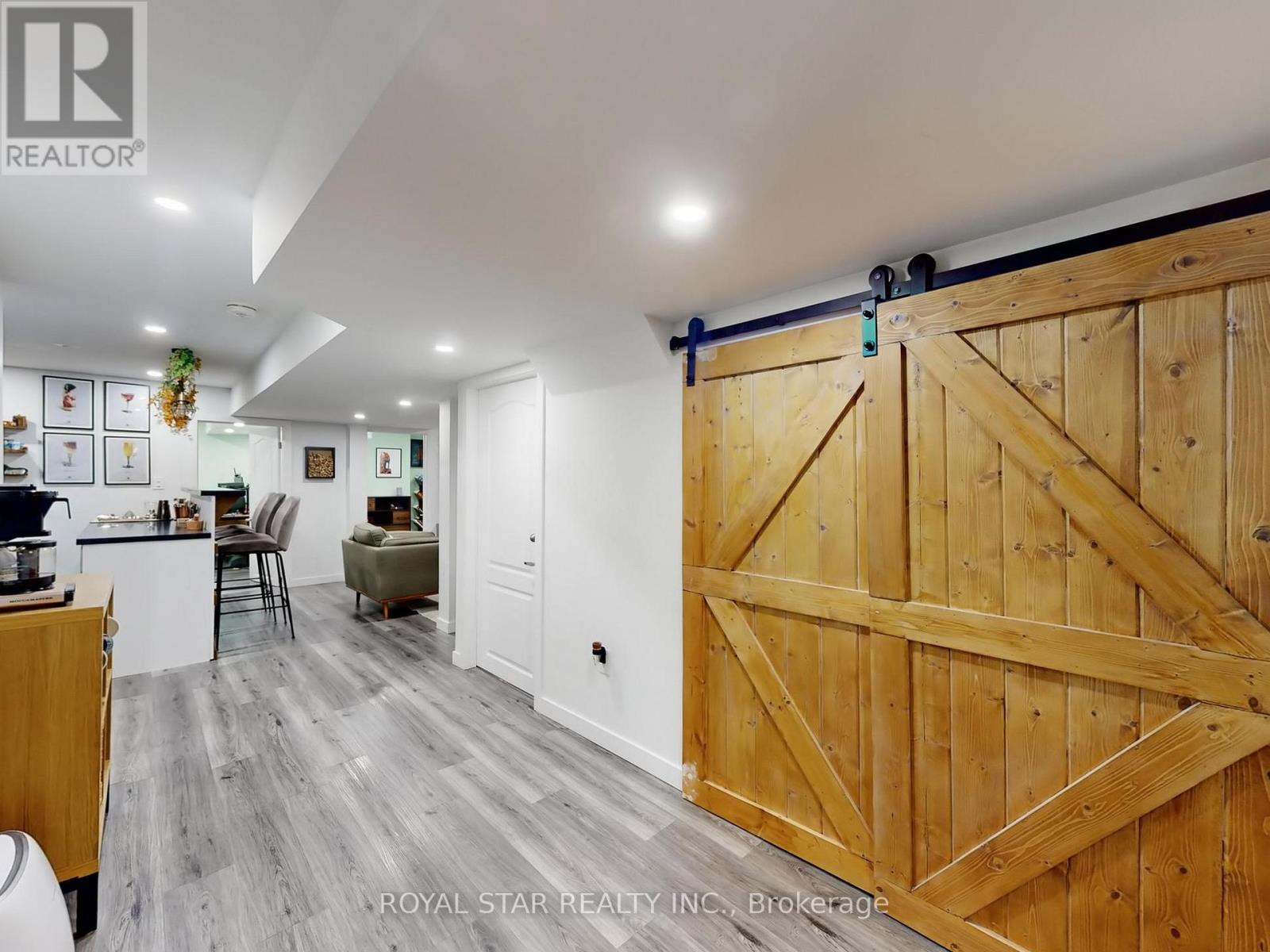 20 Walworth Street, Halton Hills, Ontario  L7G 0N5 - Photo 35 - W12920698