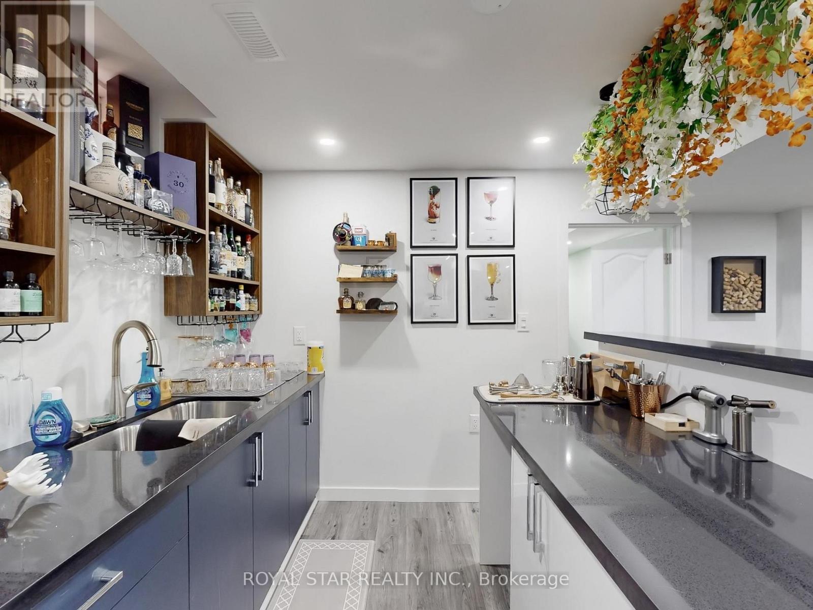 20 Walworth Street, Halton Hills, Ontario  L7G 0N5 - Photo 42 - W12920698