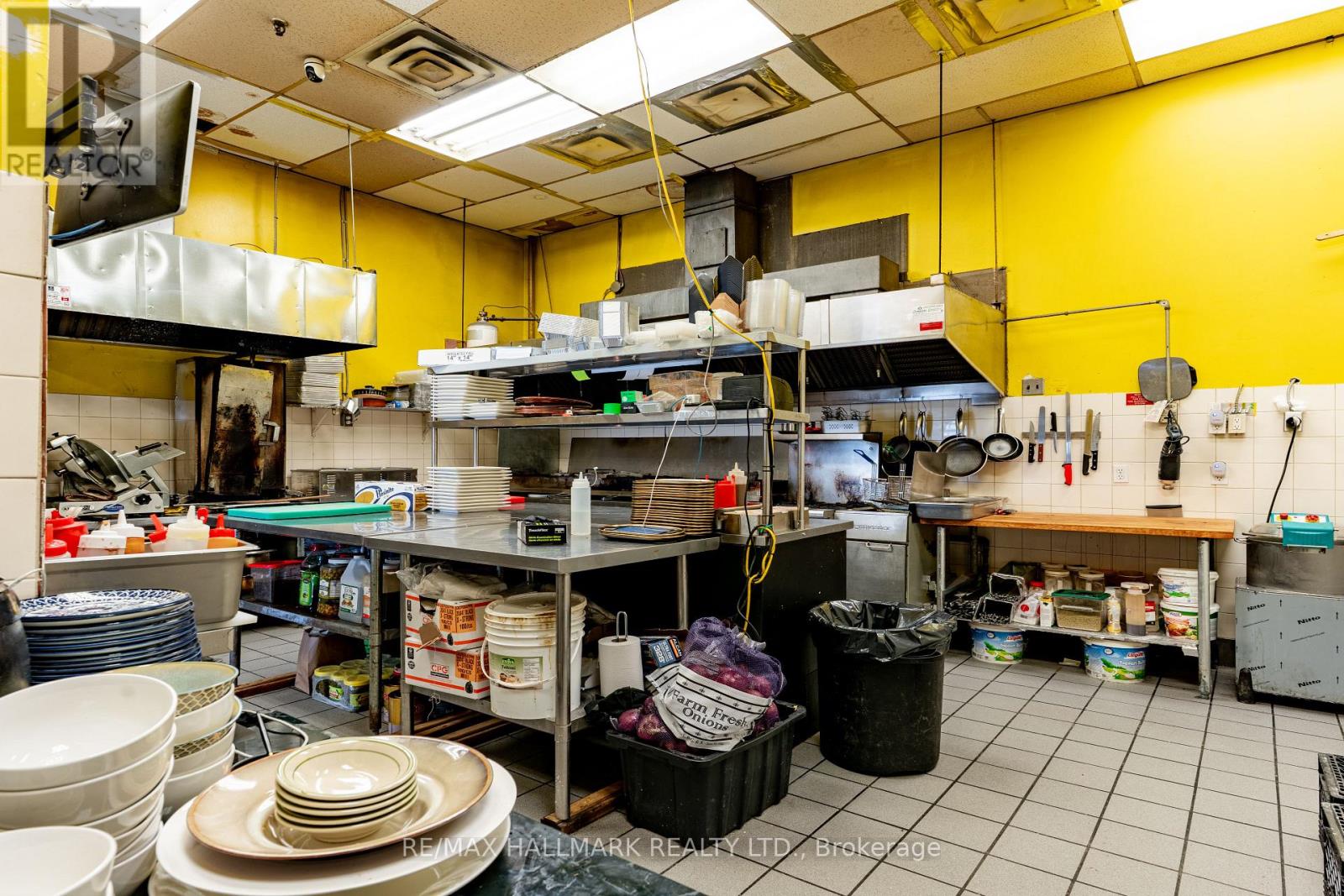 7a - 1027 Finch Avenue W, Toronto, Ontario  M3J 2C7 - Photo 17 - W12920726