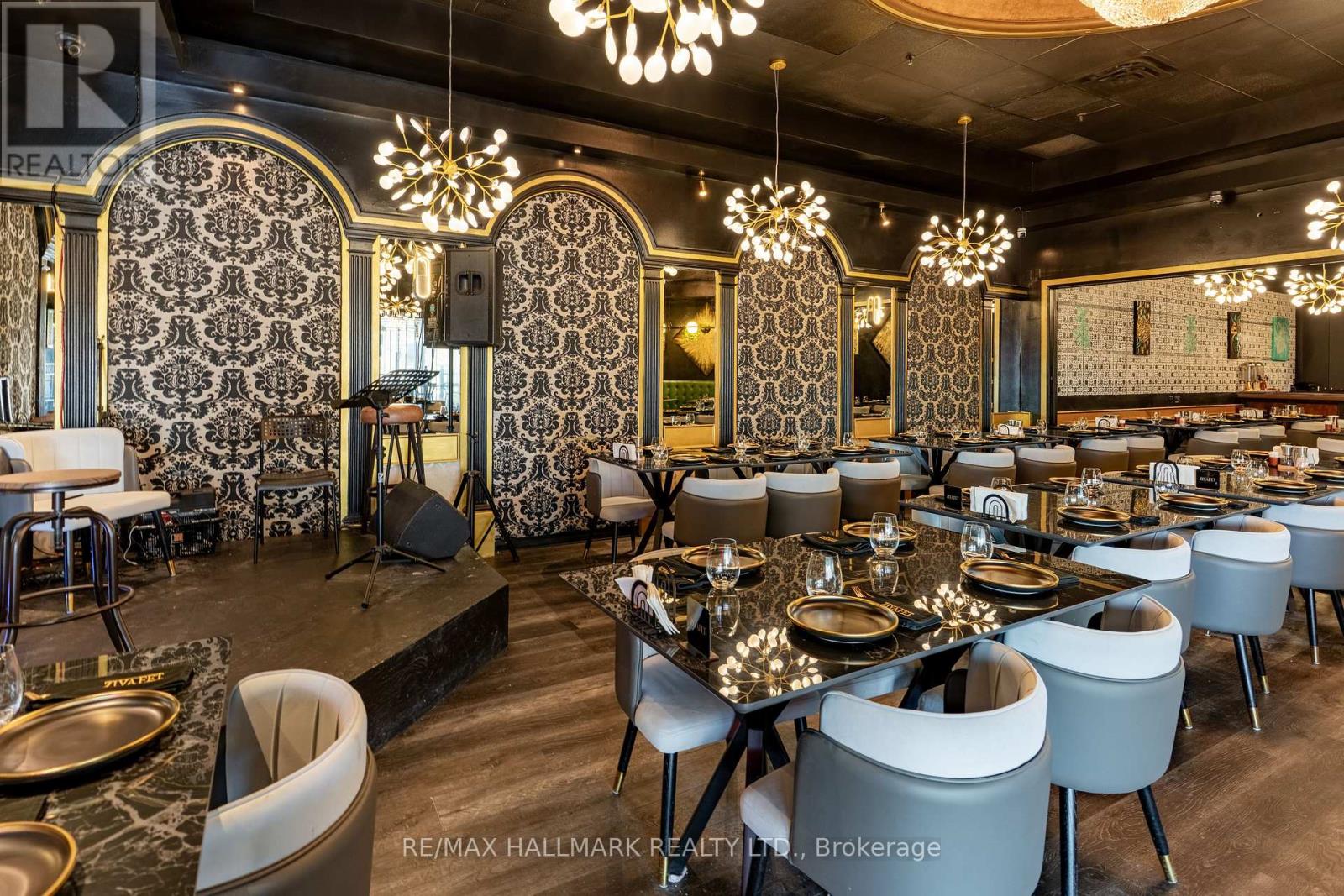 7a - 1027 Finch Avenue W, Toronto, Ontario  M3J 2C7 - Photo 3 - W12920726