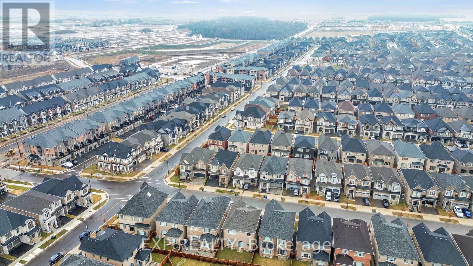 34 Carnegie Drive, Oakville, Ontario  L6H 0V8 - Photo 41 - W12920732