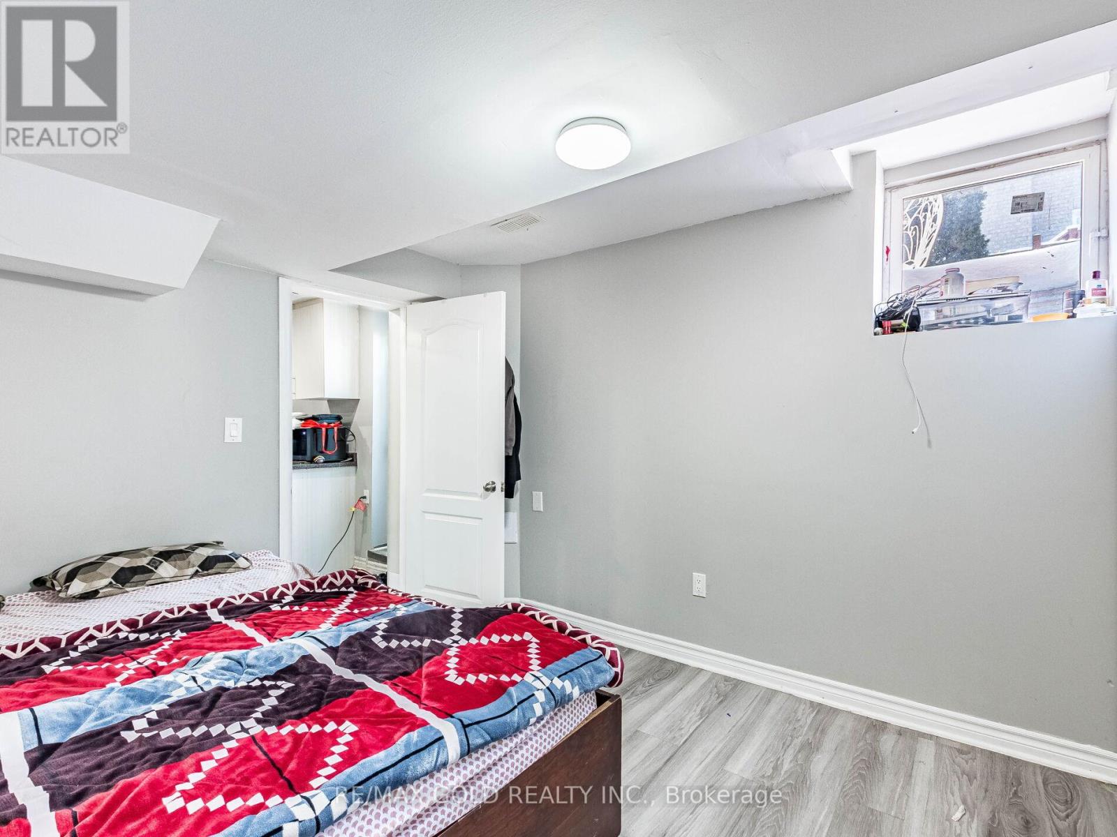 26 Waterdale Road, Brampton, Ontario  L7A 1S3 - Photo 45 - W12920754