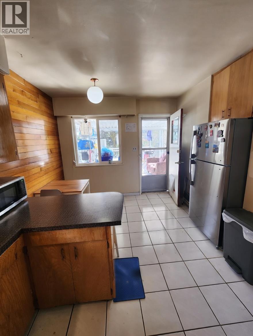 3312 Queens Avenue, Vancouver, British Columbia  V5R 4T8 - Photo 8 - R3100164