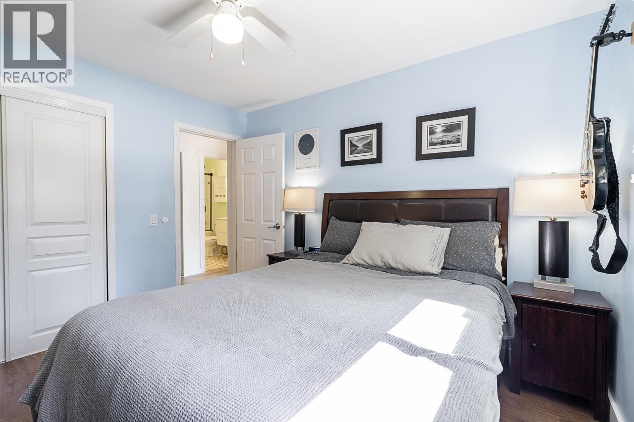 23035 117 Avenue, Maple Ridge, British Columbia  V2X 2K3 - Photo 10 - R3096421