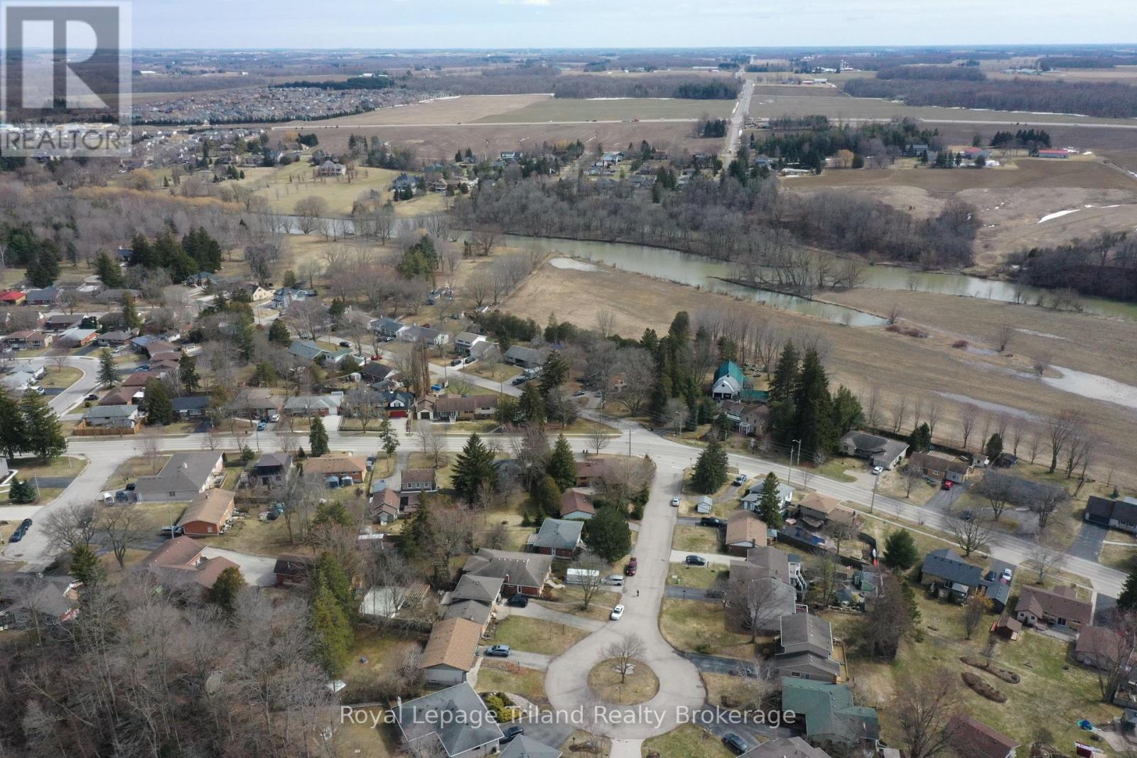 20 Centennial Crescent, Wilmot, Ontario  N3A 1K9 - Photo 32 - X12920476