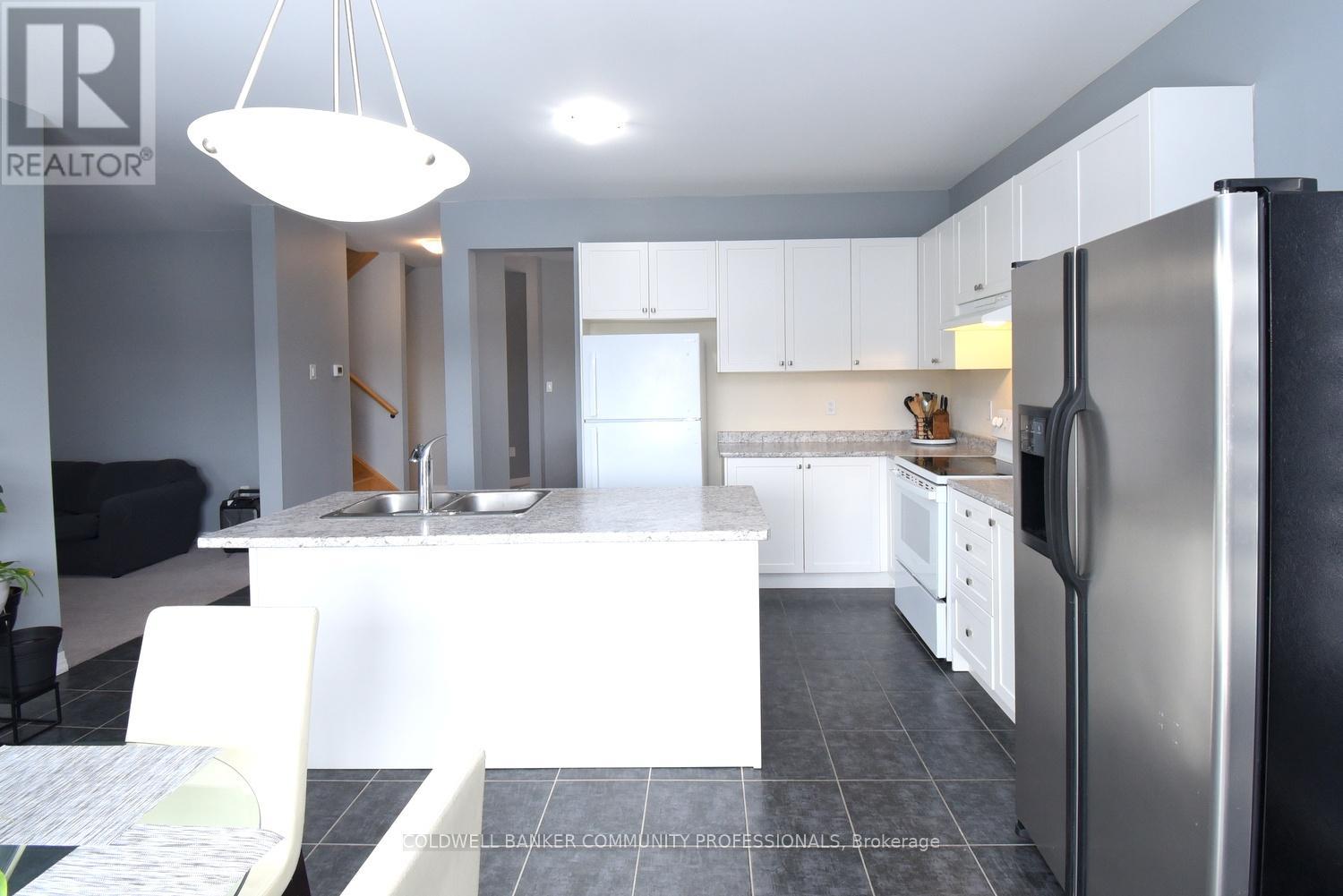 1 Burrows Court, Kawartha Lakes, Ontario  K9V 0J3 - Photo 12 - X12920524