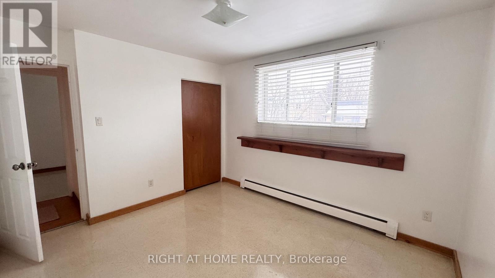 201 - 11 Devitt Avenue S, Waterloo, Ontario  N2J 1Y6 - Photo 7 - X12920550