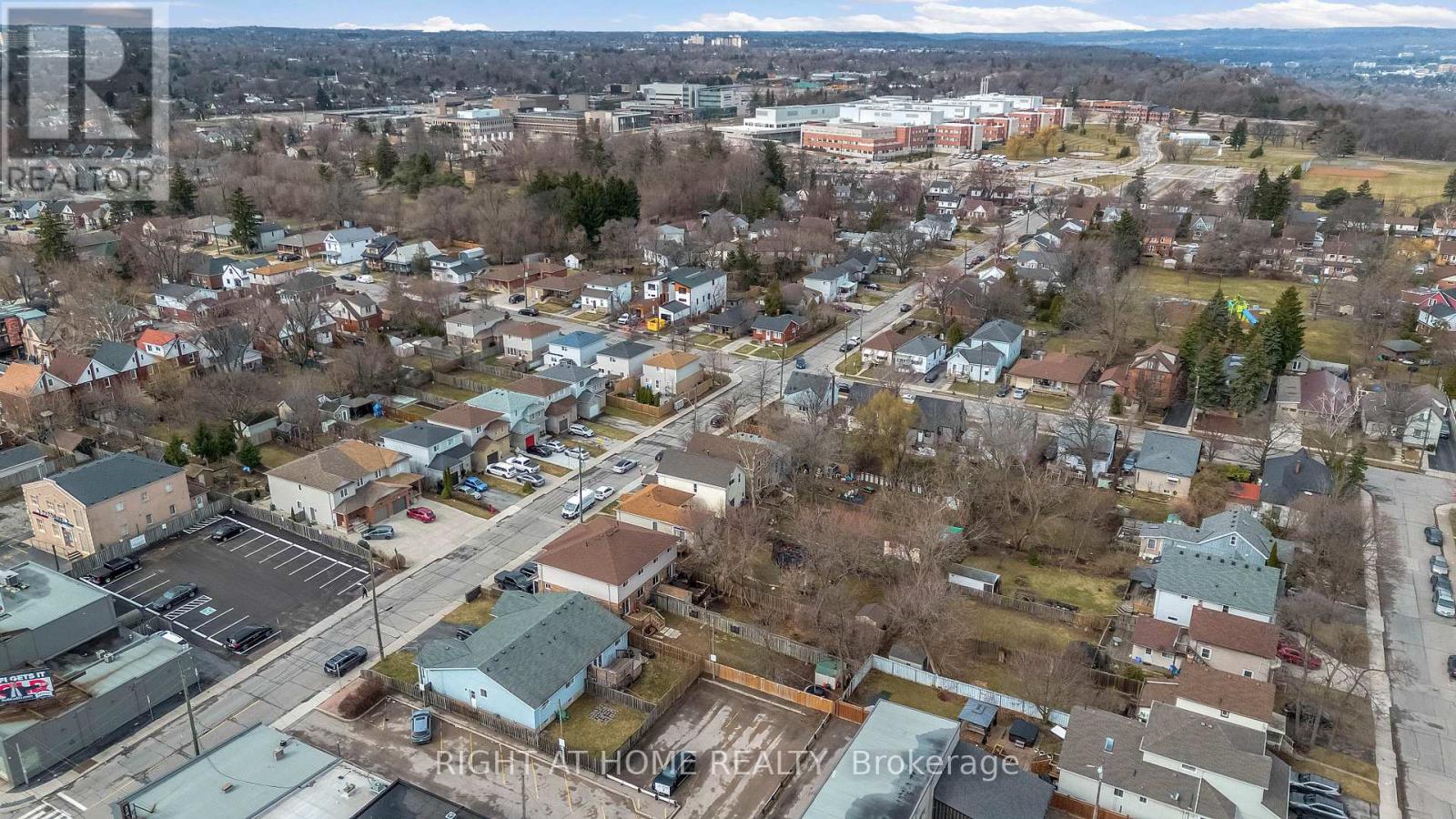 8 Brantdale Avenue, Hamilton, Ontario  L9C 1B7 - Photo 29 - X12920568