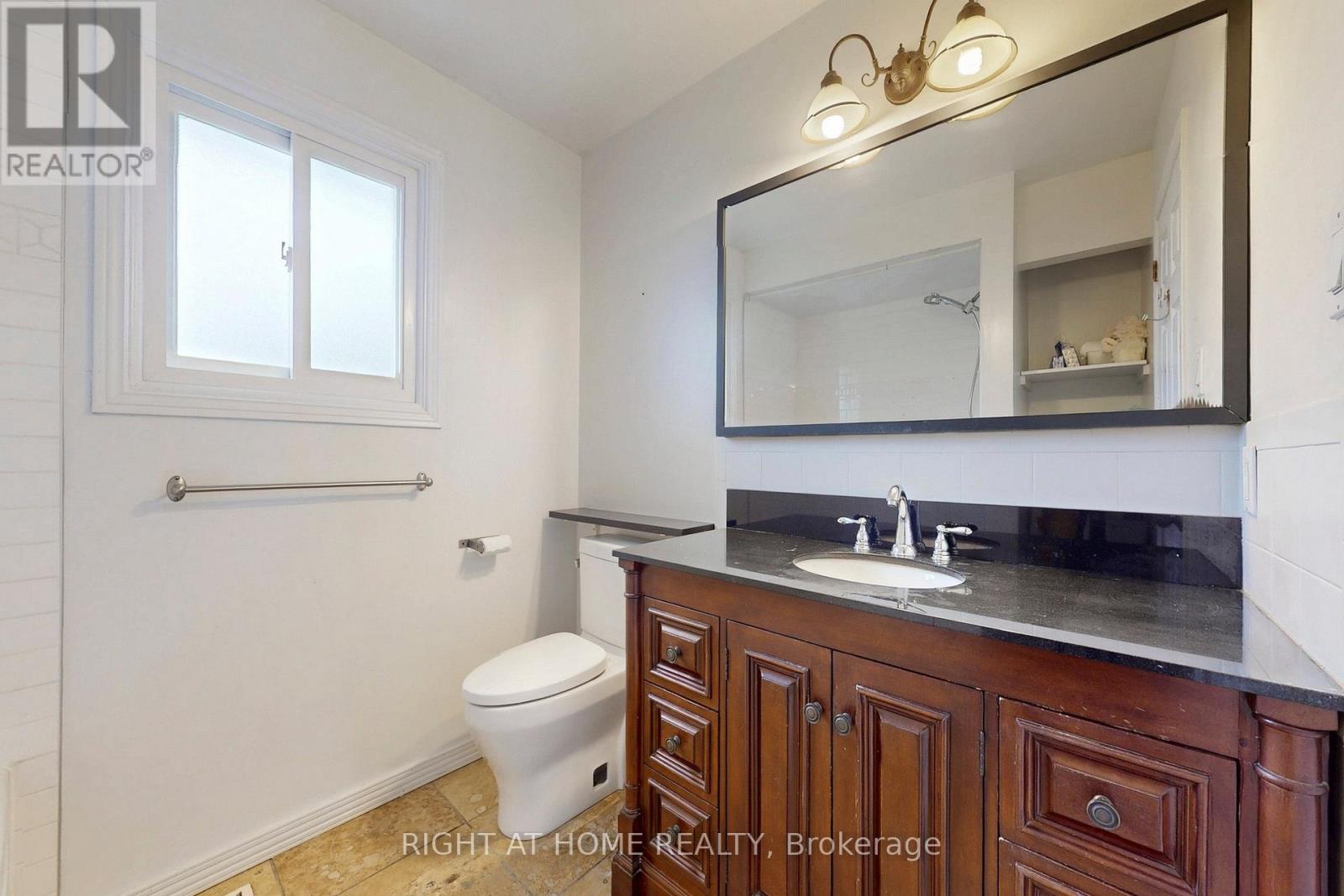 62 Como Place, Hamilton, Ontario  L9B 1Y4 - Photo 26 - X12920570