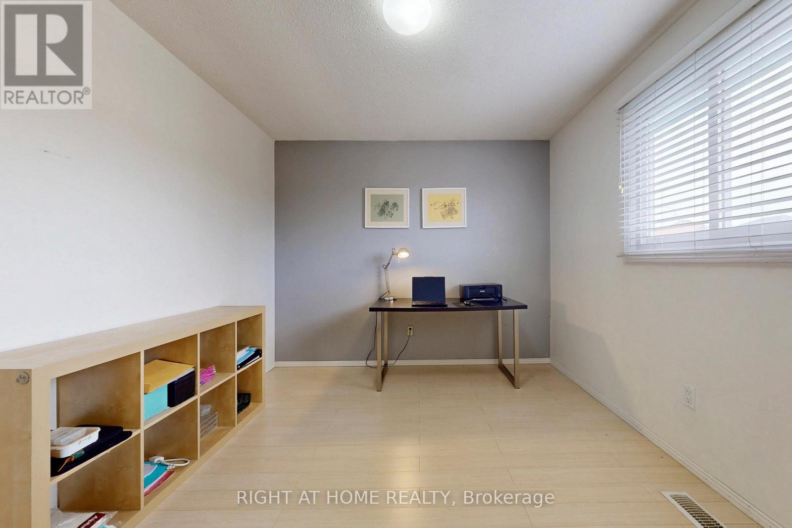 62 Como Place, Hamilton, Ontario  L9B 1Y4 - Photo 31 - X12920570