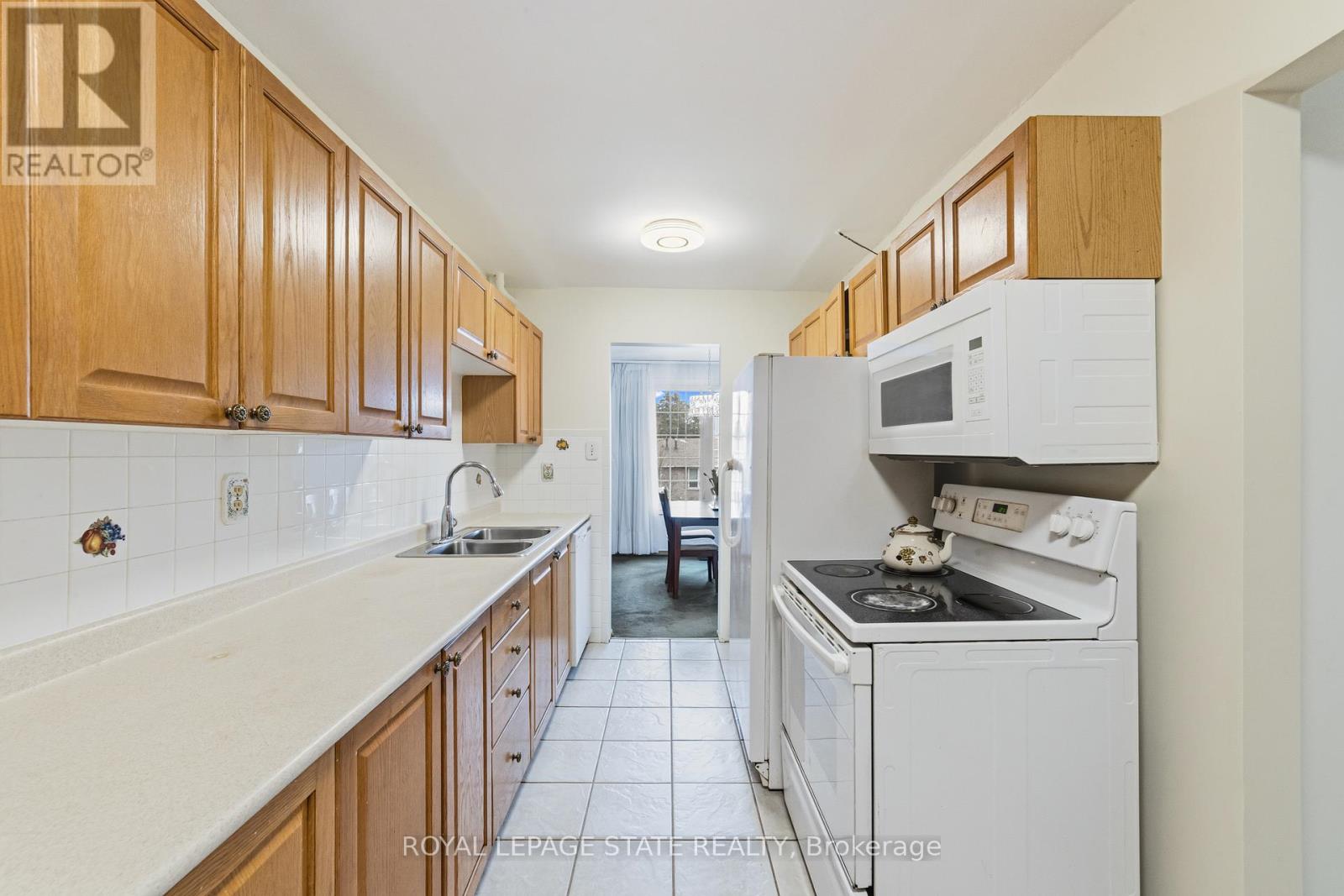 222 Greencedar Drive, Hamilton, Ontario  L9C 6W6 - Photo 18 - X12920590