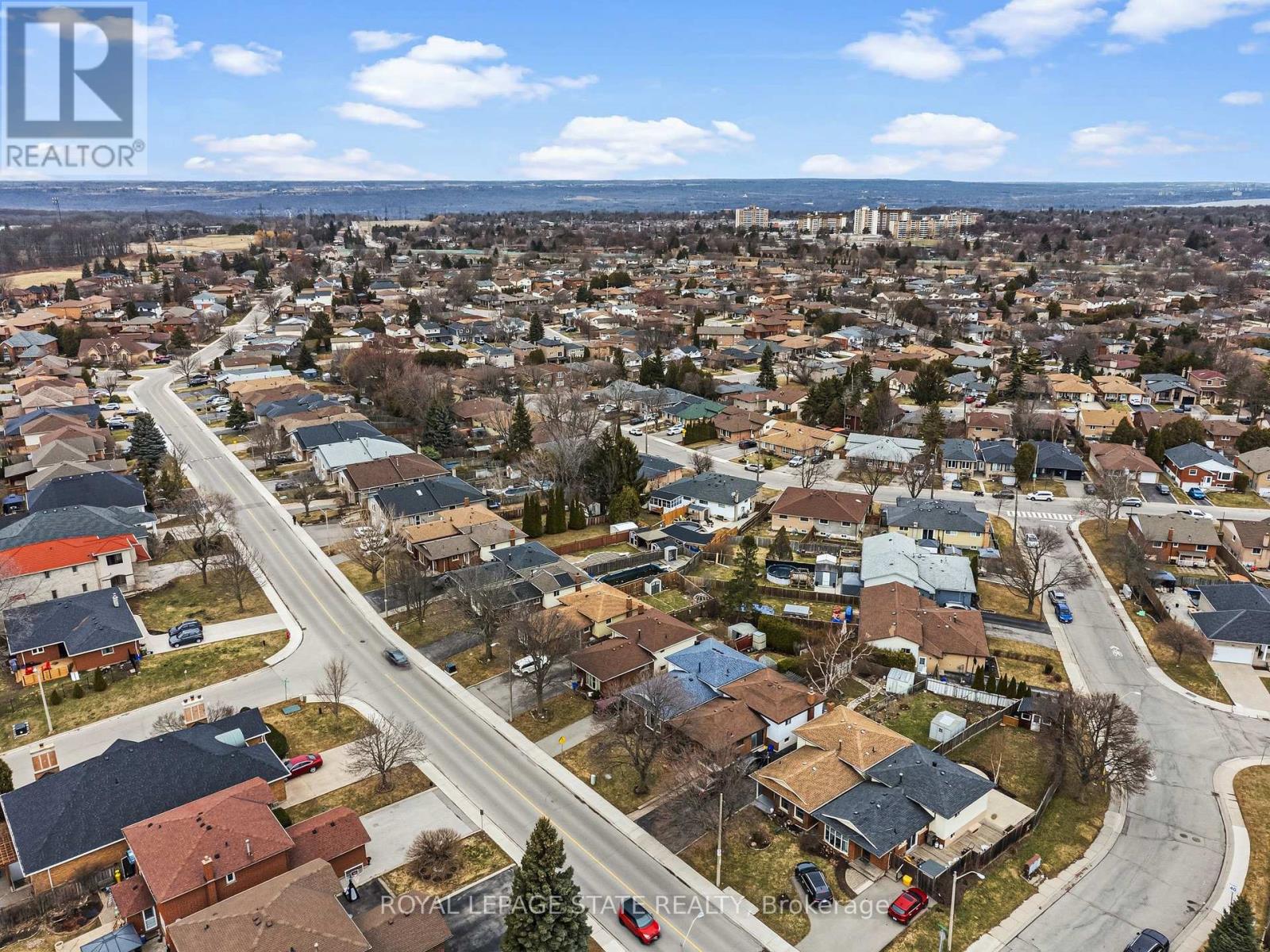 222 Greencedar Drive, Hamilton, Ontario  L9C 6W6 - Photo 36 - X12920590