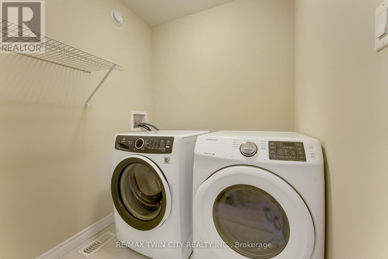 17 Valleybrook Drive, Kitchener, Ontario  N2A 0J9 - Photo 31 - X12920662