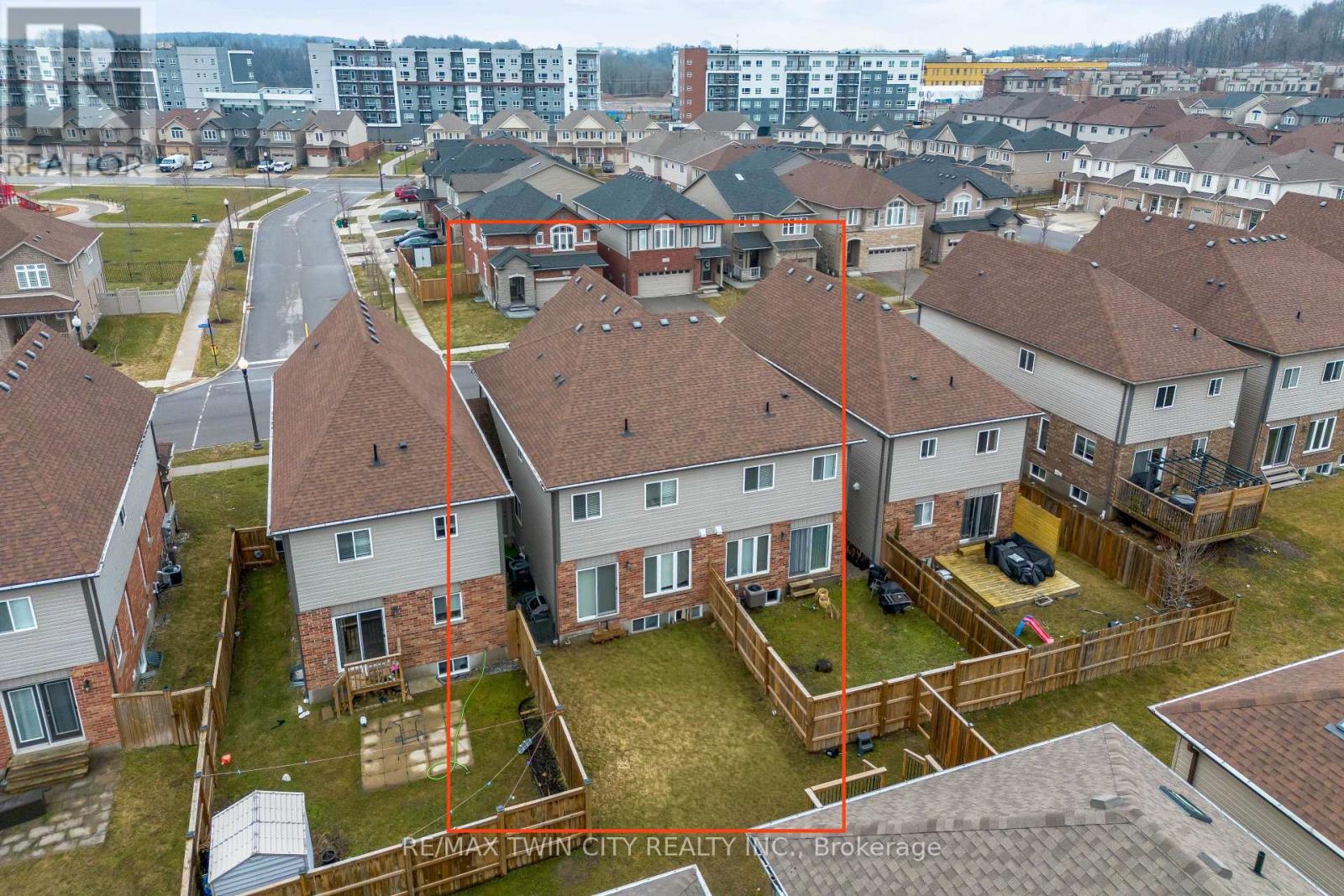 17 Valleybrook Drive, Kitchener, Ontario  N2A 0J9 - Photo 34 - X12920662