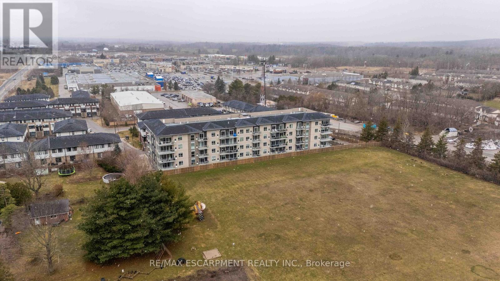 504 - 16 Markle Crescent, Hamilton, Ontario  L9G 0H4 - Photo 34 - X12920718