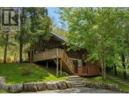 1112 SAFARI ROAD, Hamilton, Ontario