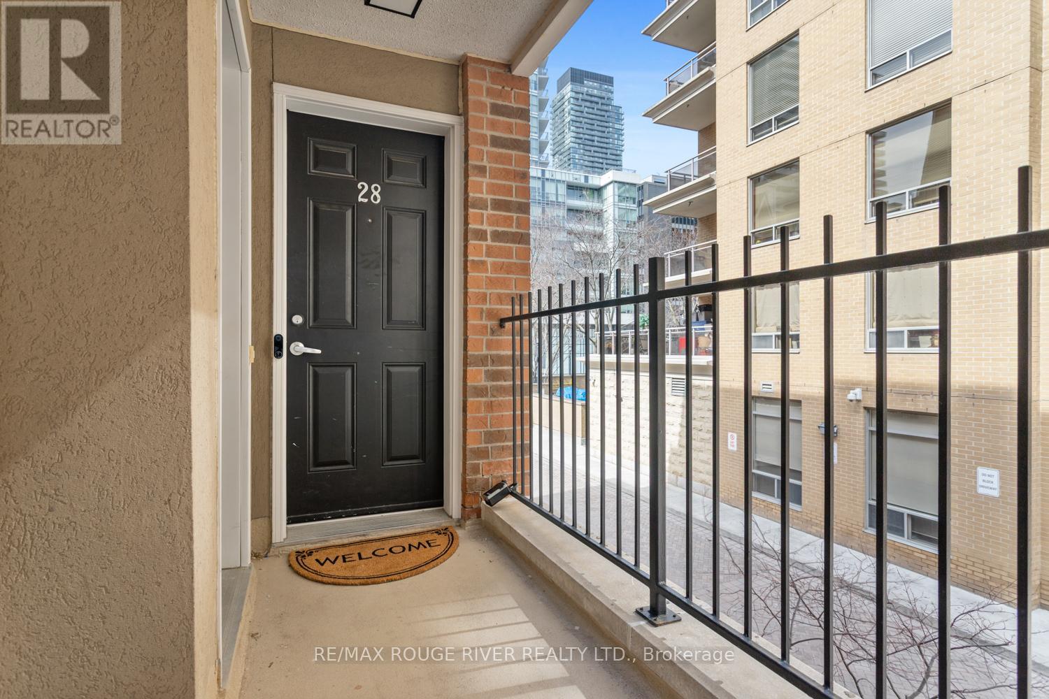 28 - 89 LILLIAN STREET, Toronto, Ontario