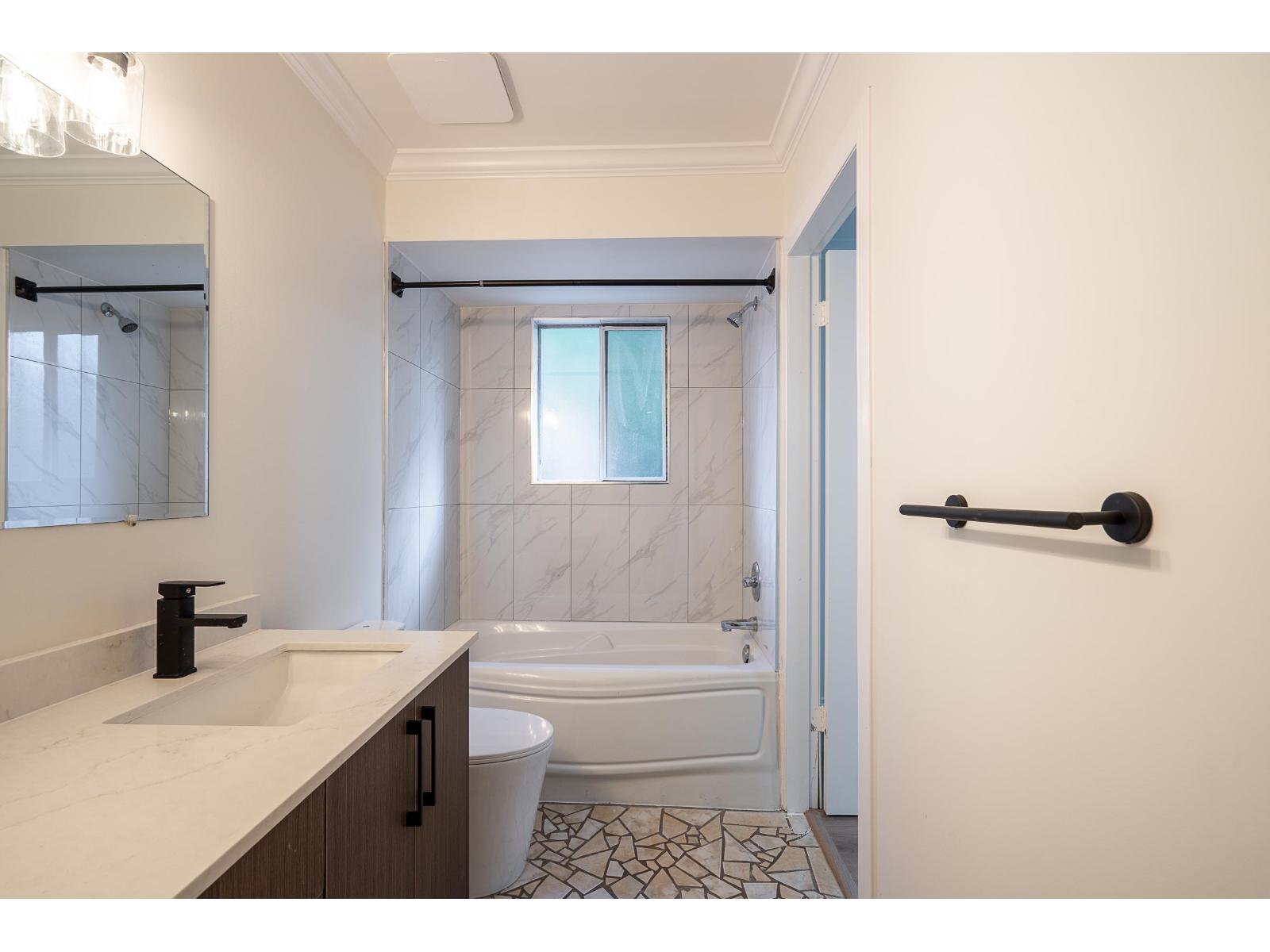 3640 Old Clayburn Road, Abbotsford, British Columbia  V3G 1H6 - Photo 18 - R3103538