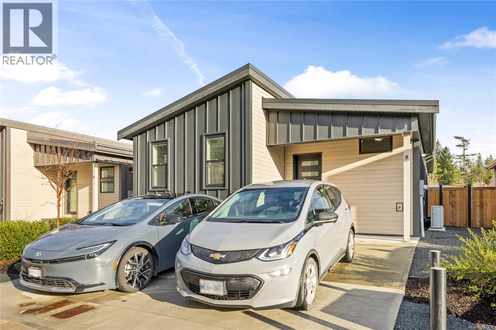 9 3025 Royston Rd, Cumberland, British Columbia  V0R 1S0 - Photo 42 - 1022475