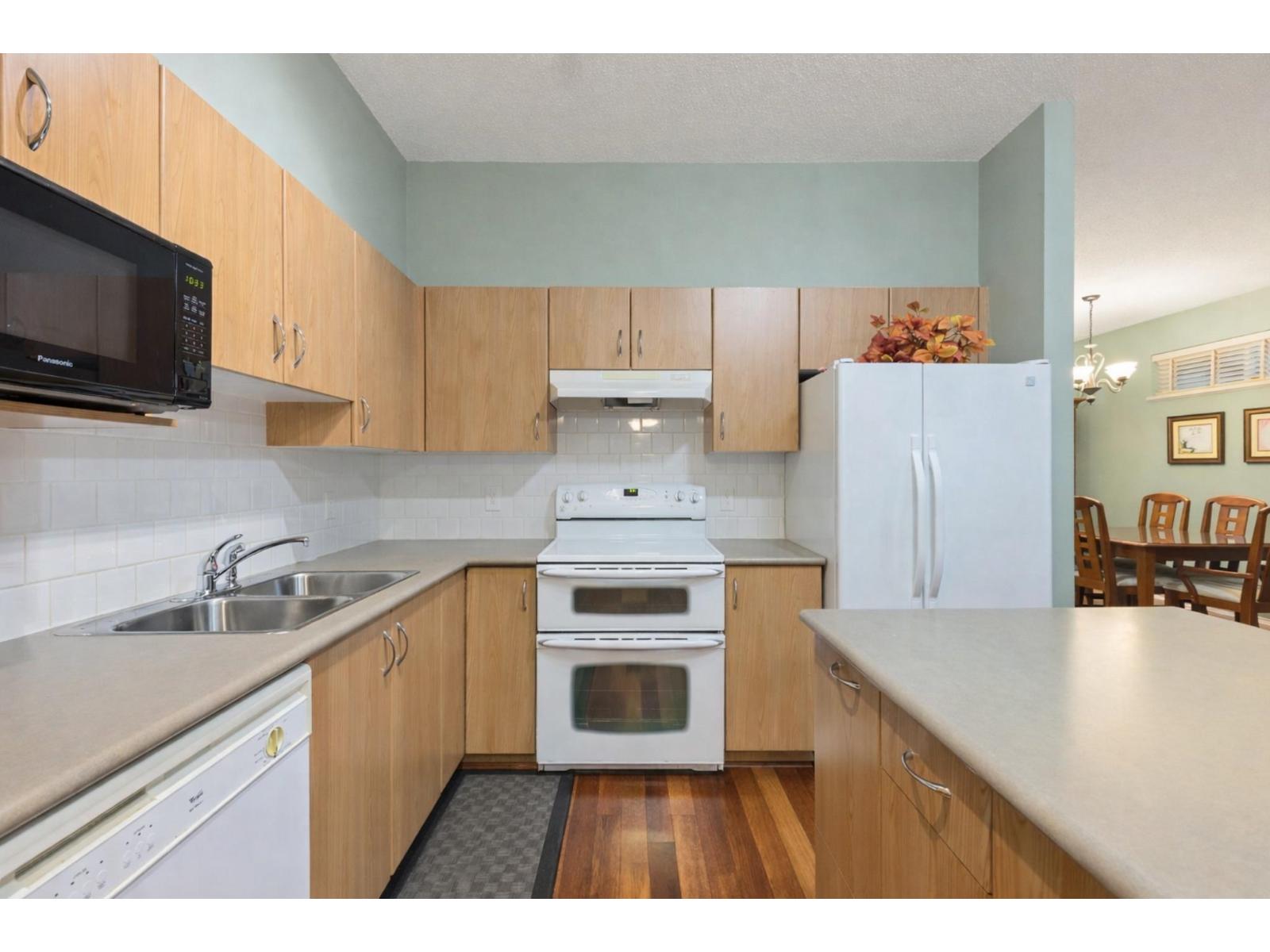 32 15868 85 Avenue, Surrey, British Columbia V4N 0Y9 - Photo 7 - R3103112