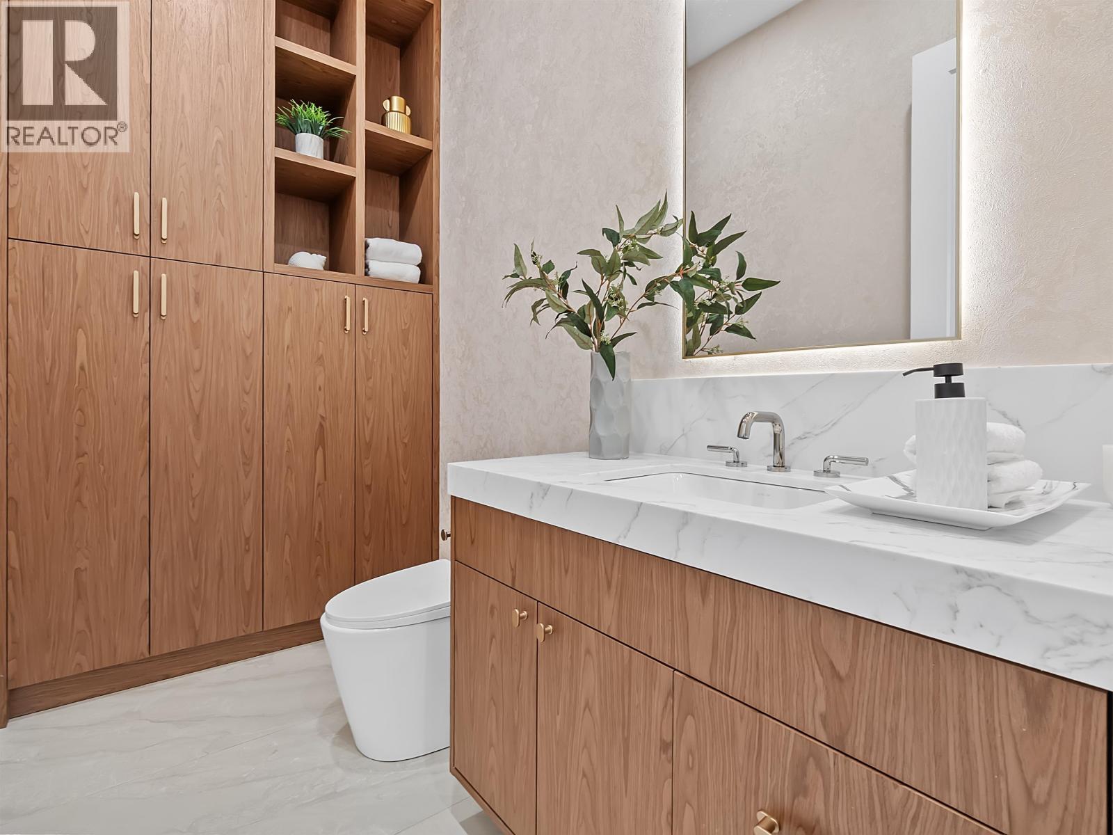 1 4432 Irmin Street, Burnaby, British Columbia V5J 1X7 - Photo 5 - R3103179