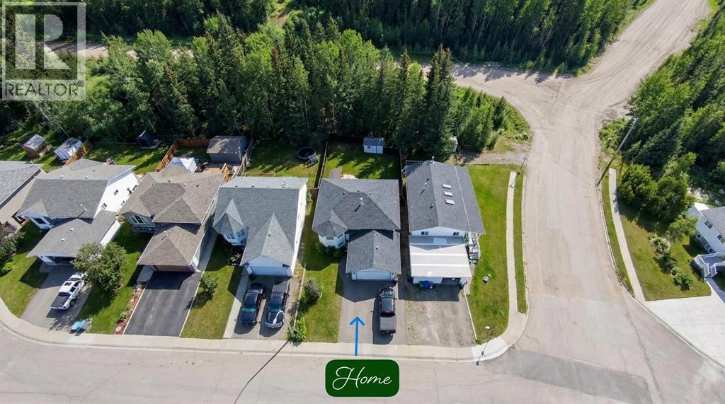 189 Sitar Crescent, Hinton, Alberta  T7V 1S7 - Photo 2 - A2295278