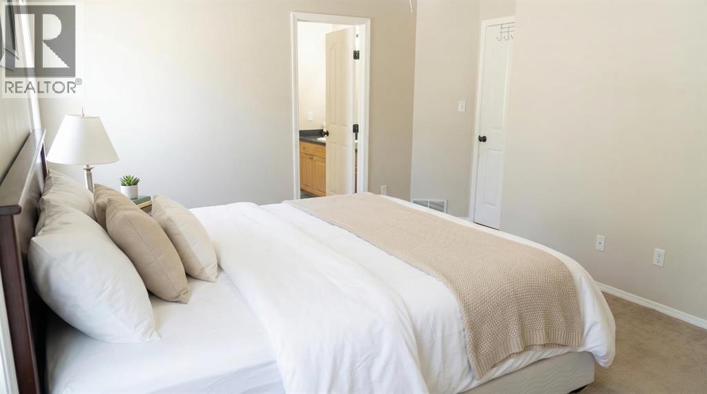 189 Sitar Crescent, Hinton, Alberta  T7V 1S7 - Photo 17 - A2295278