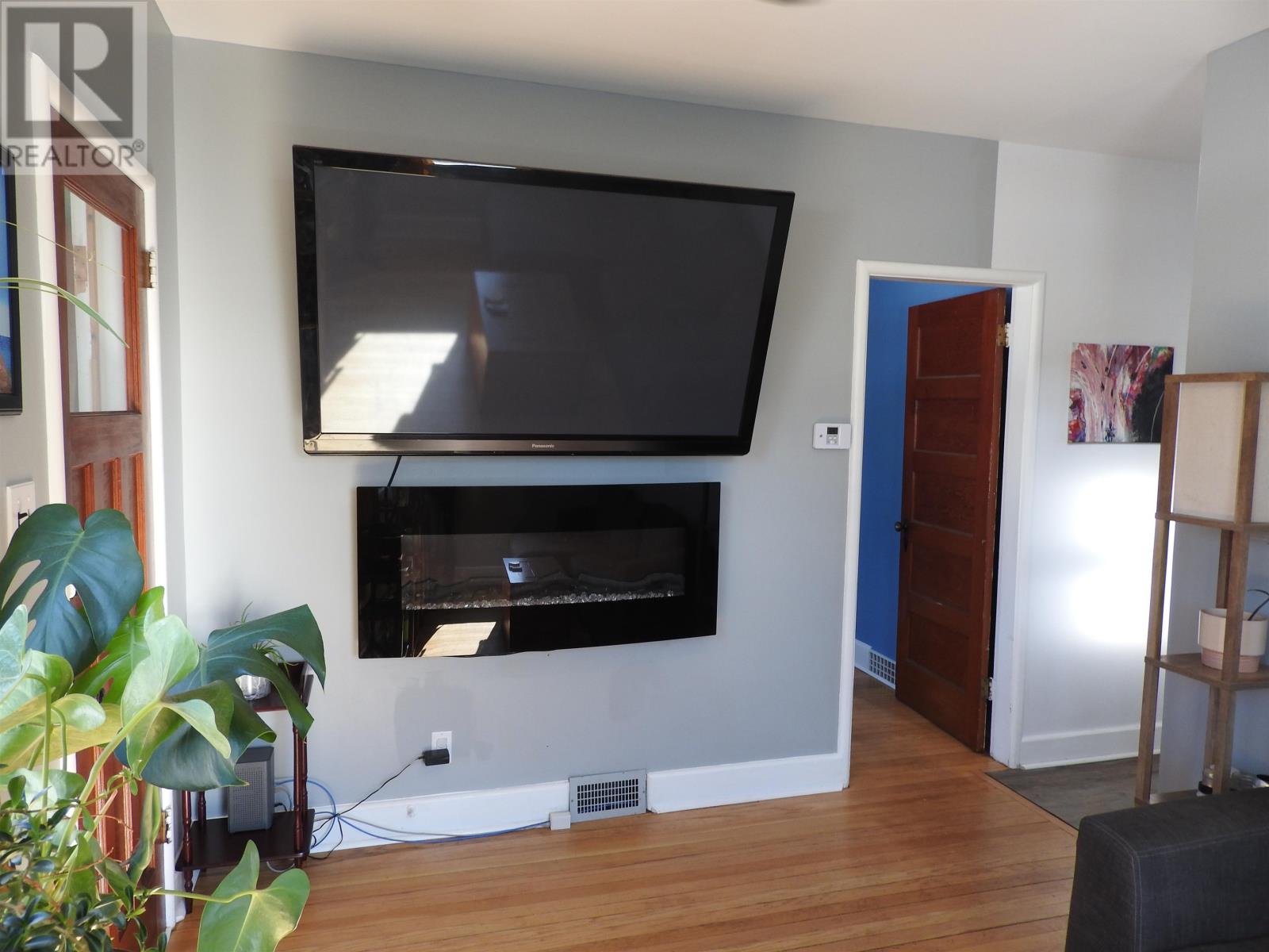 286 Leslie Ave, Thunder Bay, Ontario  P7A 1W6 - Photo 4 - TB2600477