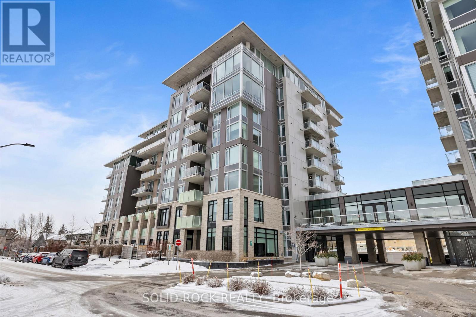 201 - 530 DE MAZENOD AVENUE, Ottawa, Ontario