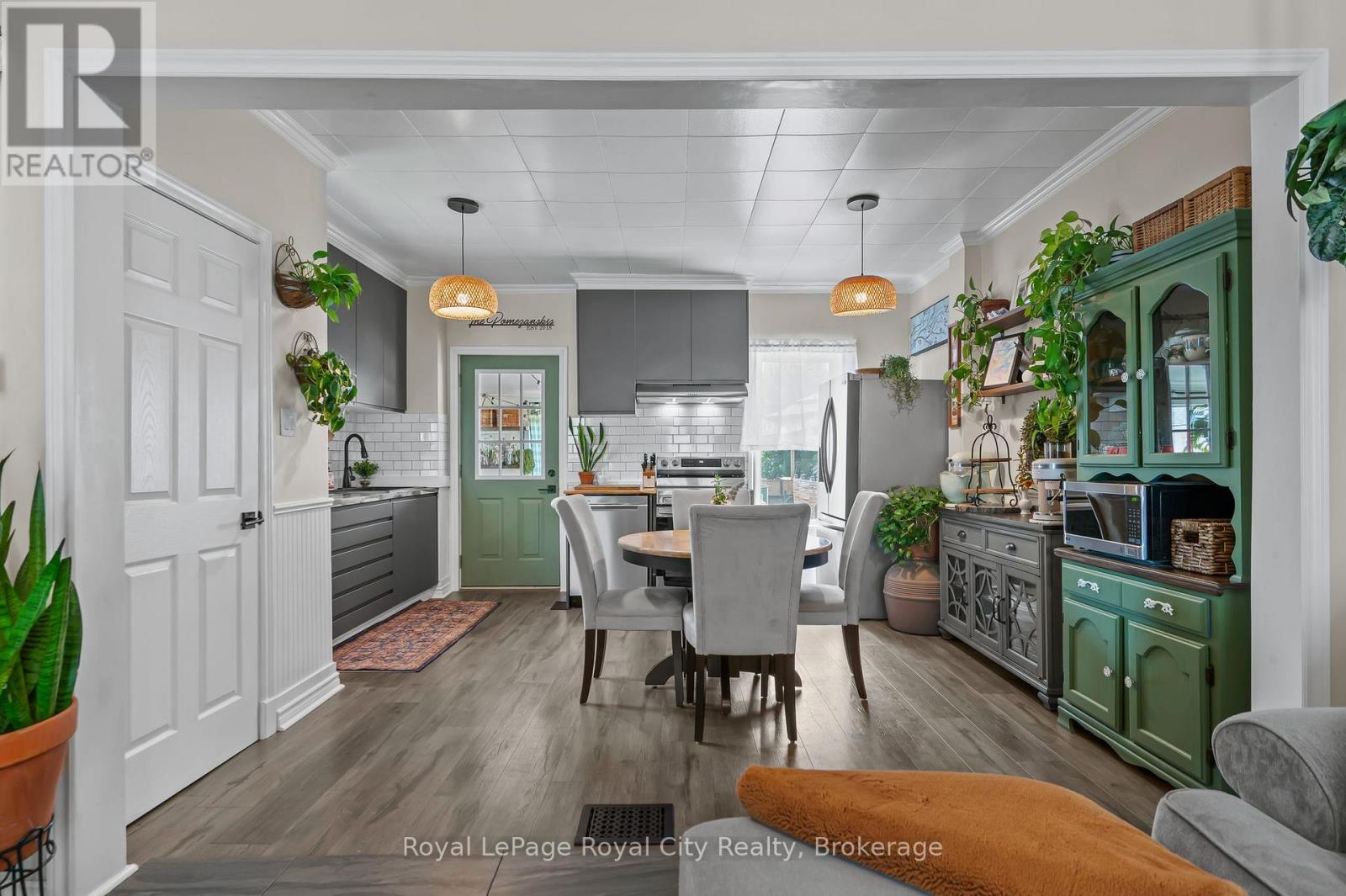 137 Perth Street, Stratford, Ontario  N5A 3Y1 - Photo 12 - X12917938