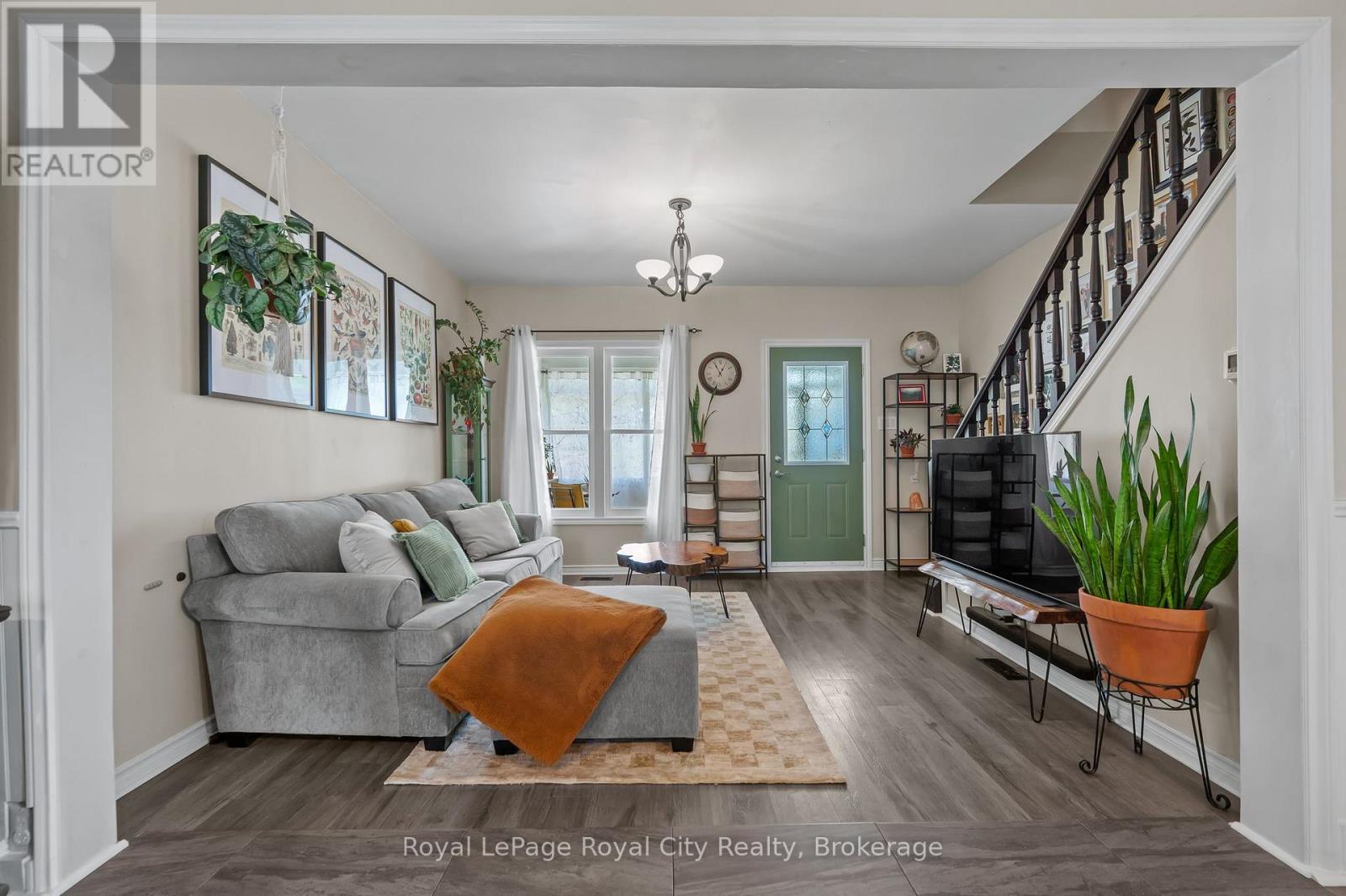 137 Perth Street, Stratford, Ontario  N5A 3Y1 - Photo 8 - X12917938