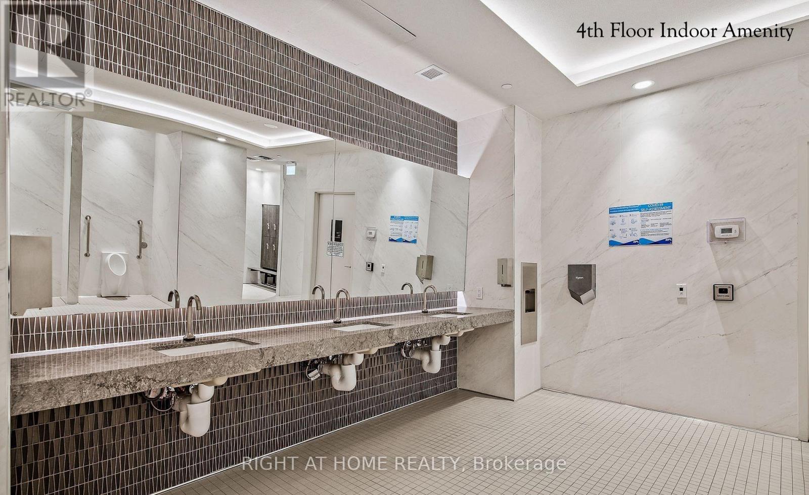 419 - 585 Bloor Street E, Toronto, Ontario  M4W 0B3 - Photo 20 - C12874522